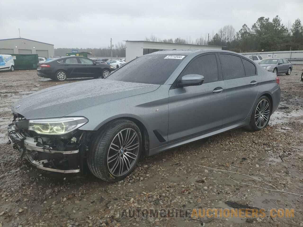 WBAJE5C3XHG916399 BMW 5 SERIES 2017