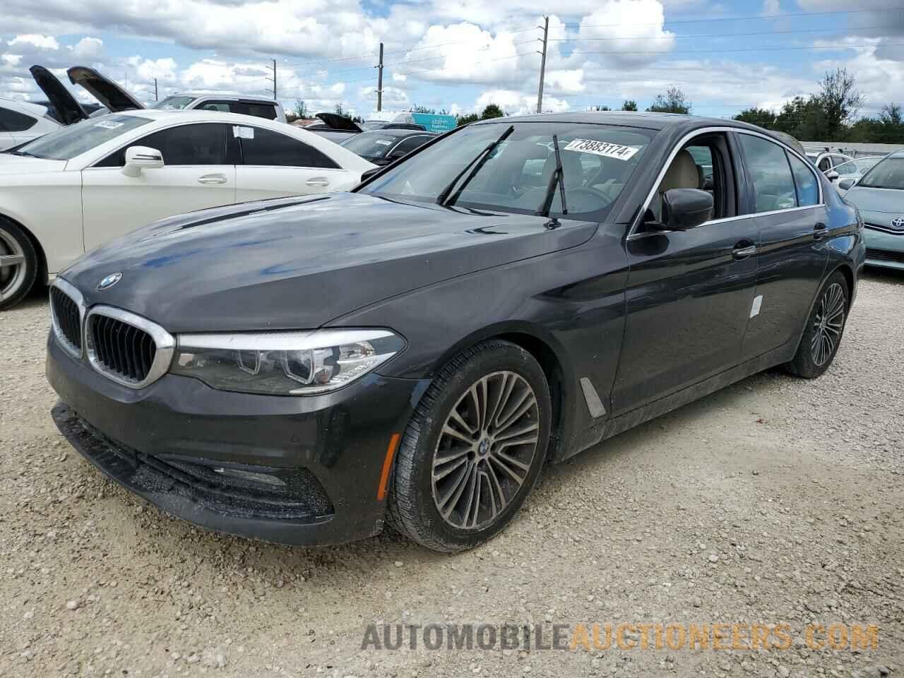 WBAJE5C50JG917486 BMW 5 SERIES 2018