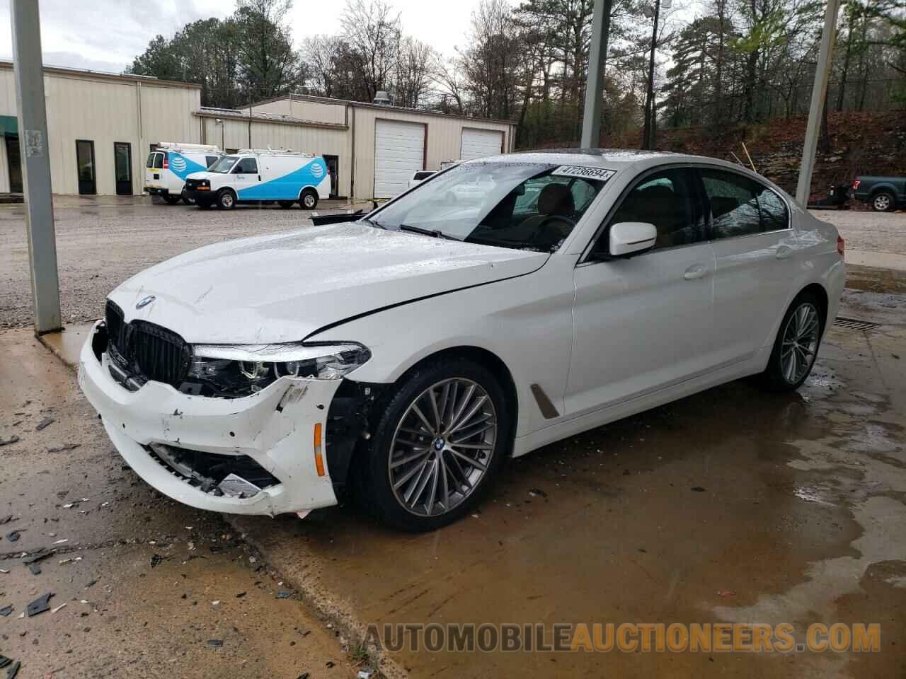 WBAJE5C50KWW33198 BMW 5 SERIES 2019