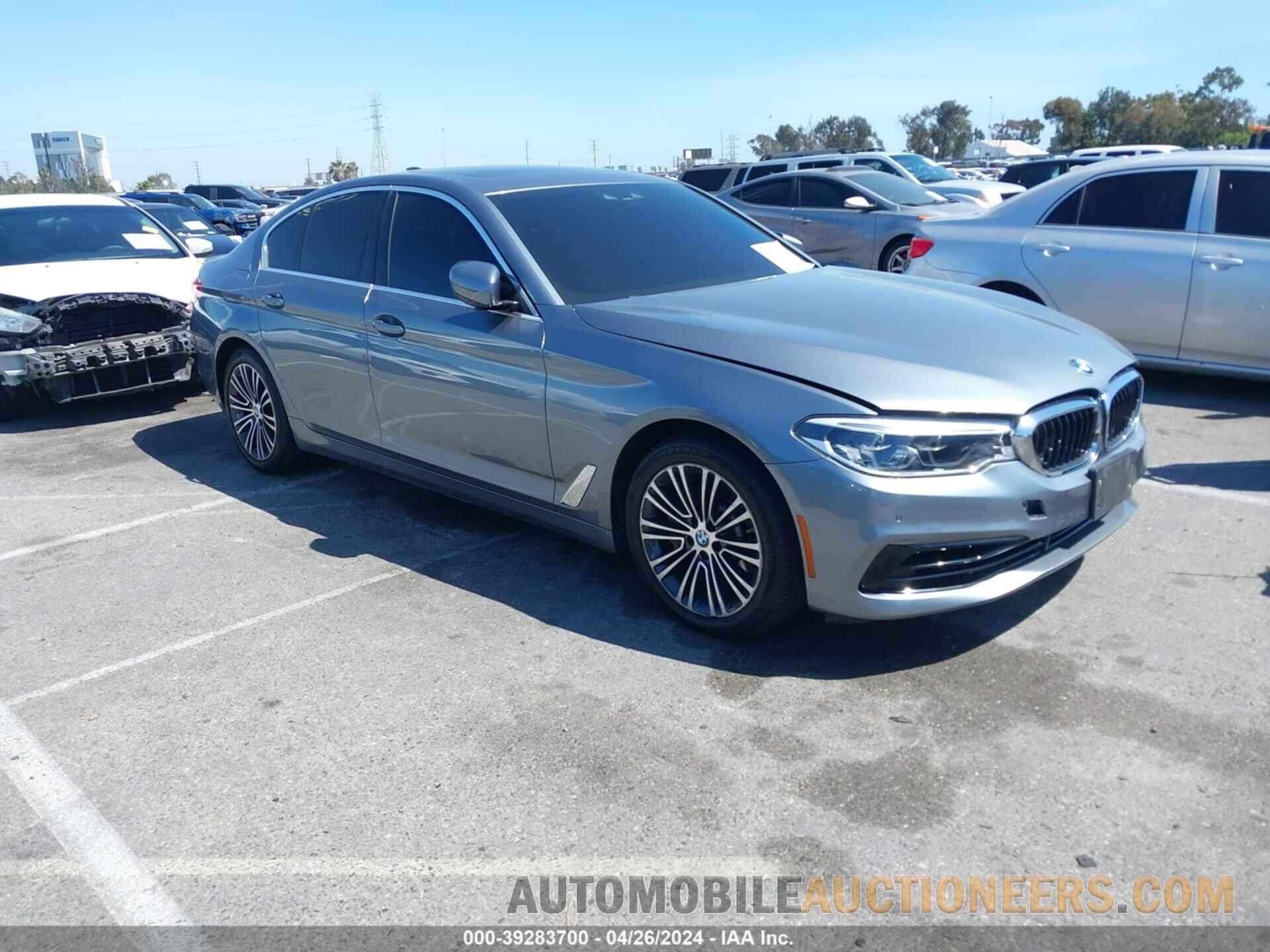 WBAJE5C53KWW19585 BMW 540I 2019