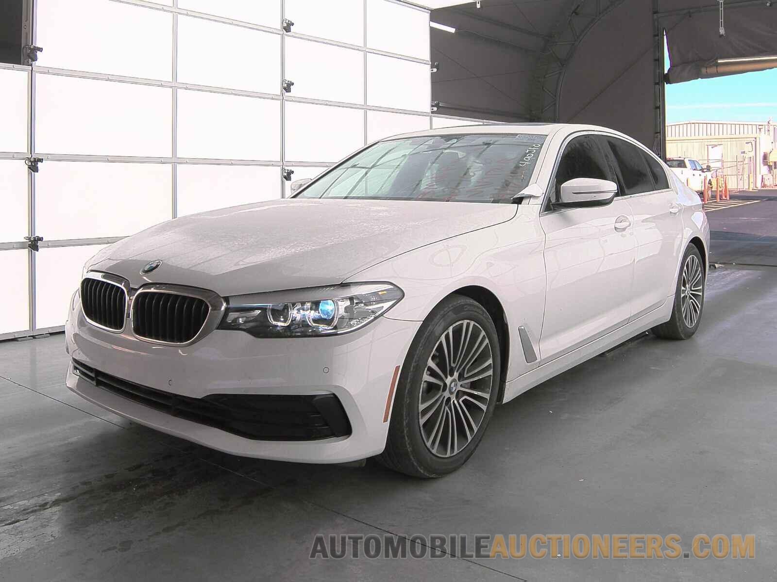 WBAJE5C53KWW27606 BMW 5 Series 2019