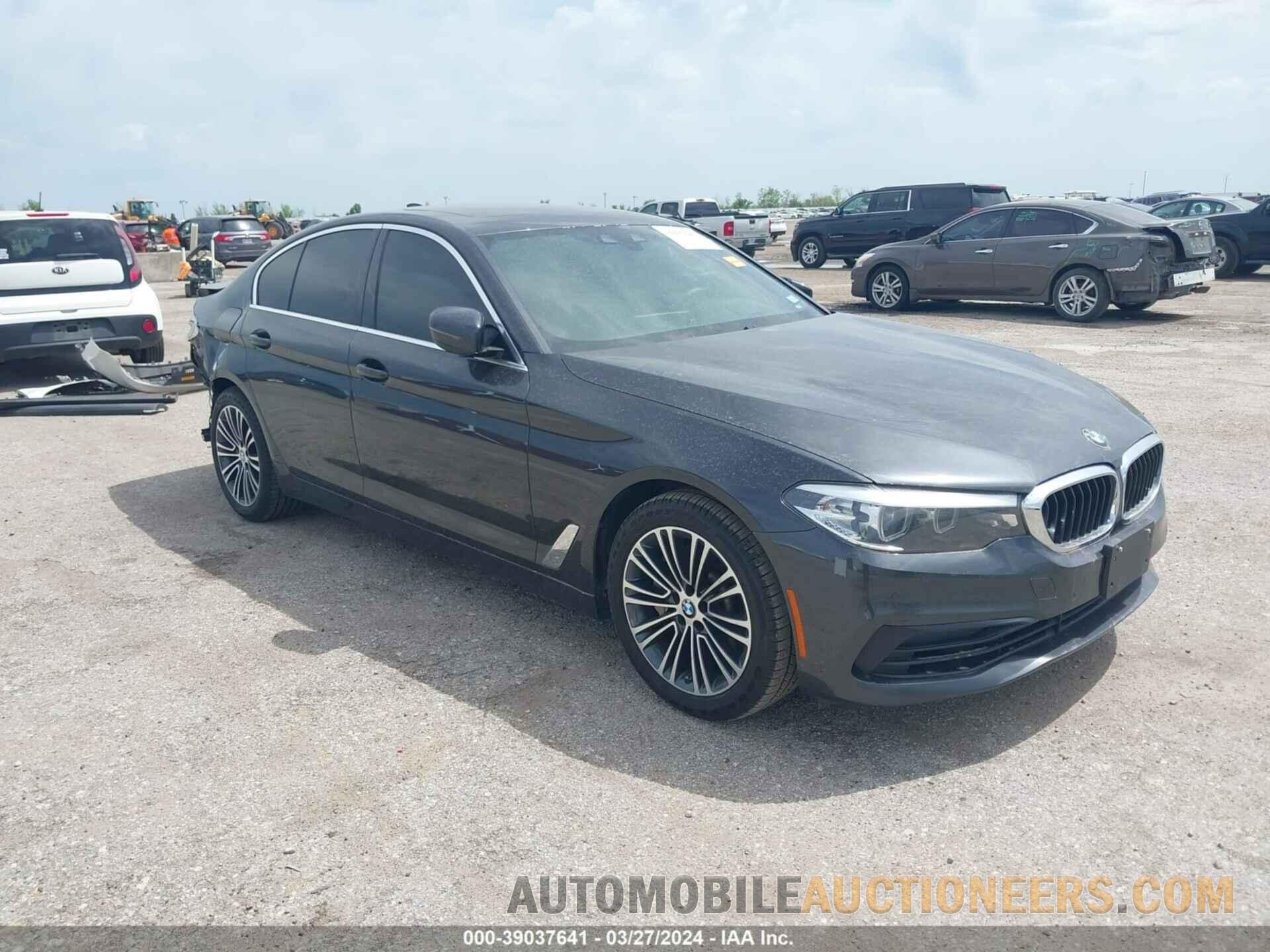 WBAJE5C53KWW36175 BMW 540I 2019