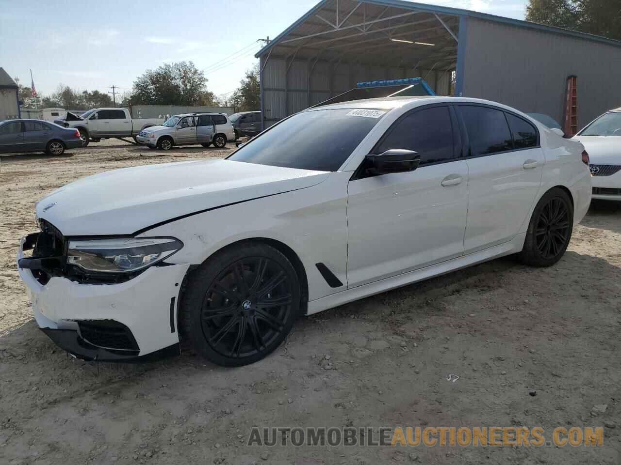 WBAJE5C55KWW05459 BMW 5 SERIES 2019