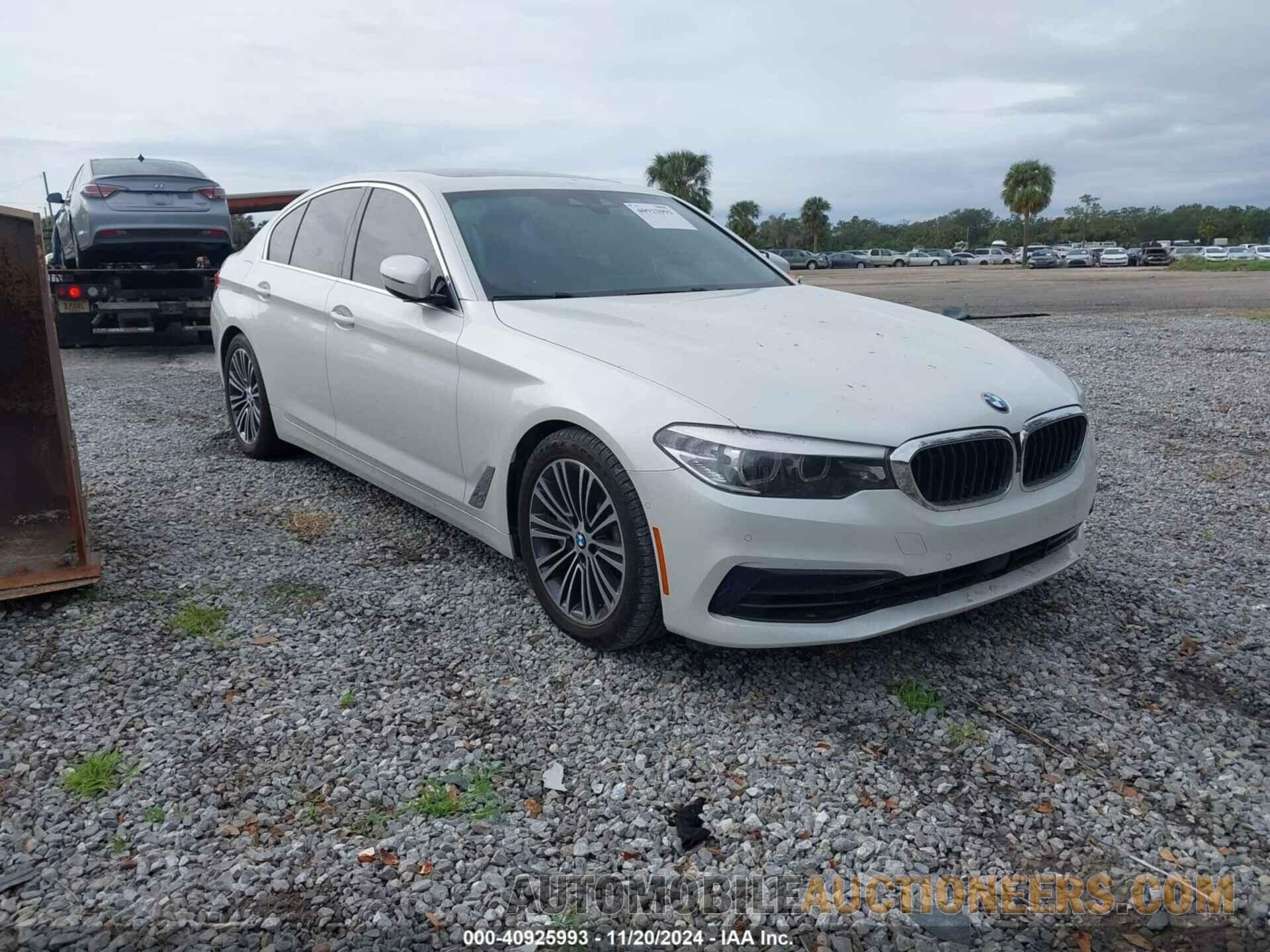 WBAJE5C57KWE66082 BMW 540I 2019