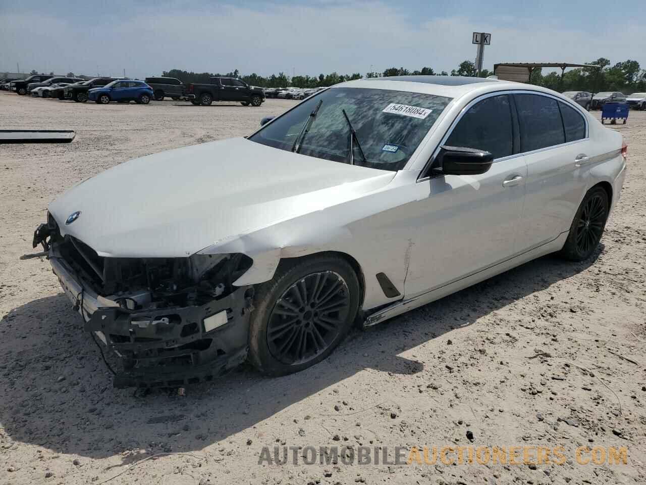 WBAJE5C57KWW20884 BMW 5 SERIES 2019