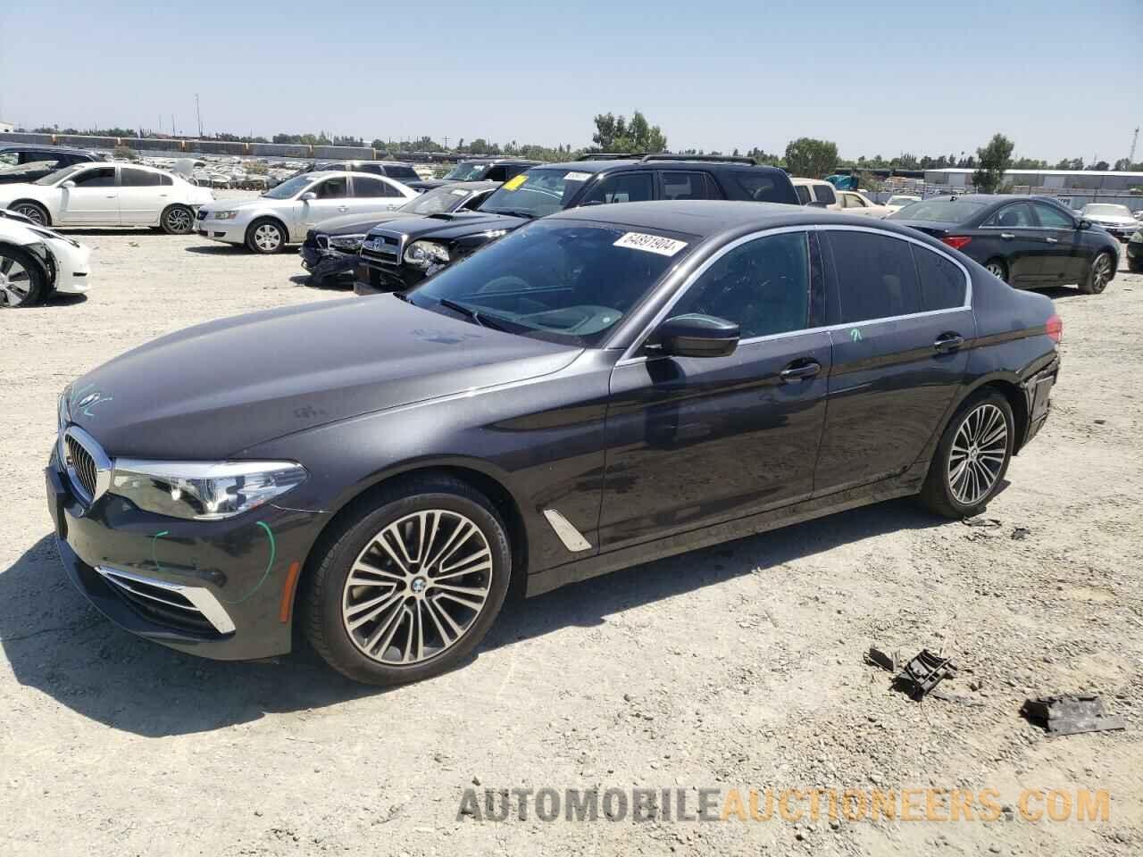 WBAJE5C58KWW27567 BMW 5 SERIES 2019