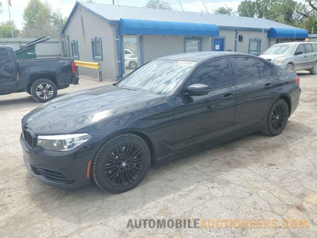 WBAJE5C59KWE66472 BMW 5 SERIES 2019