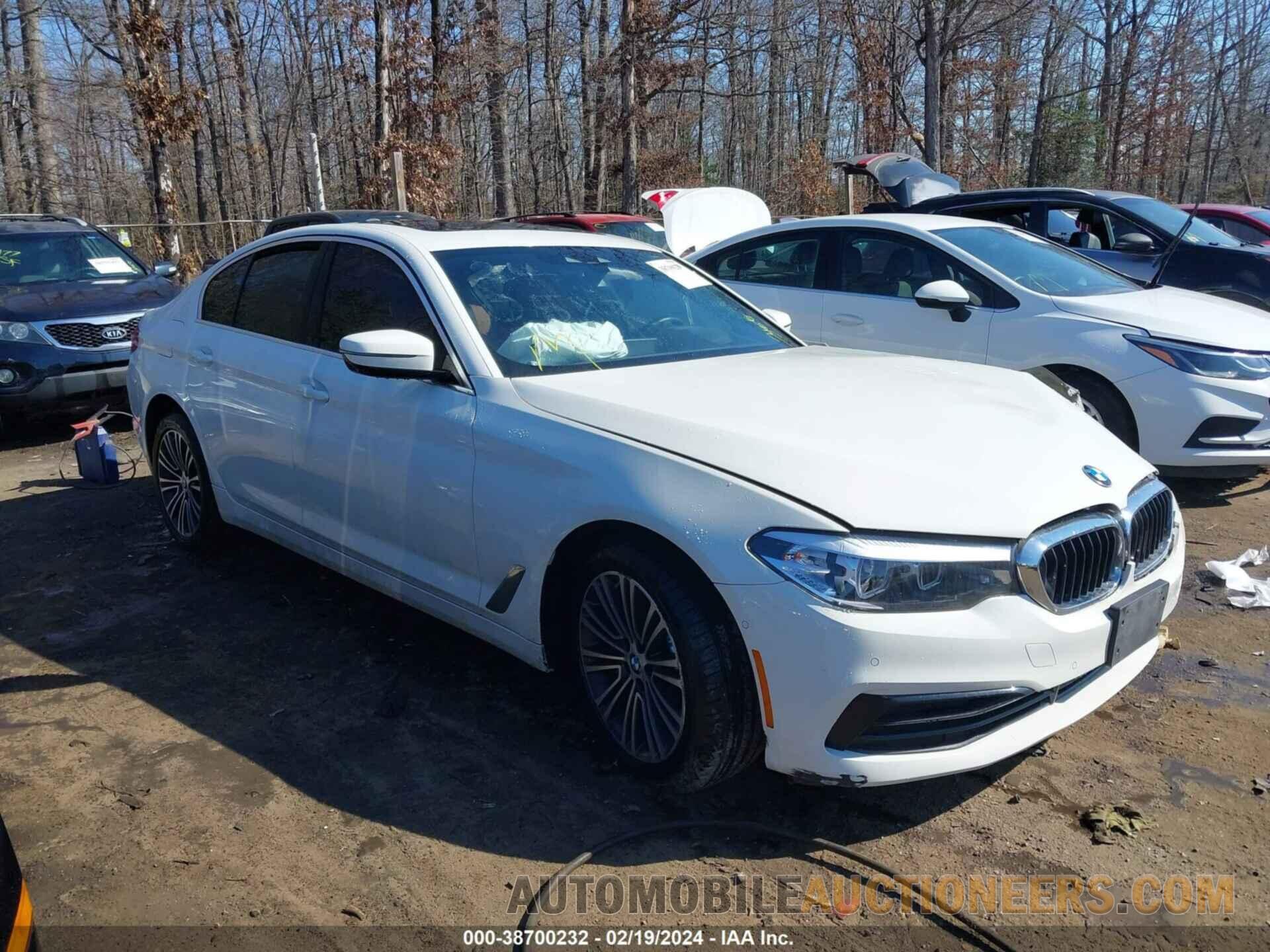 WBAJE5C5XKWW14948 BMW 540I 2019