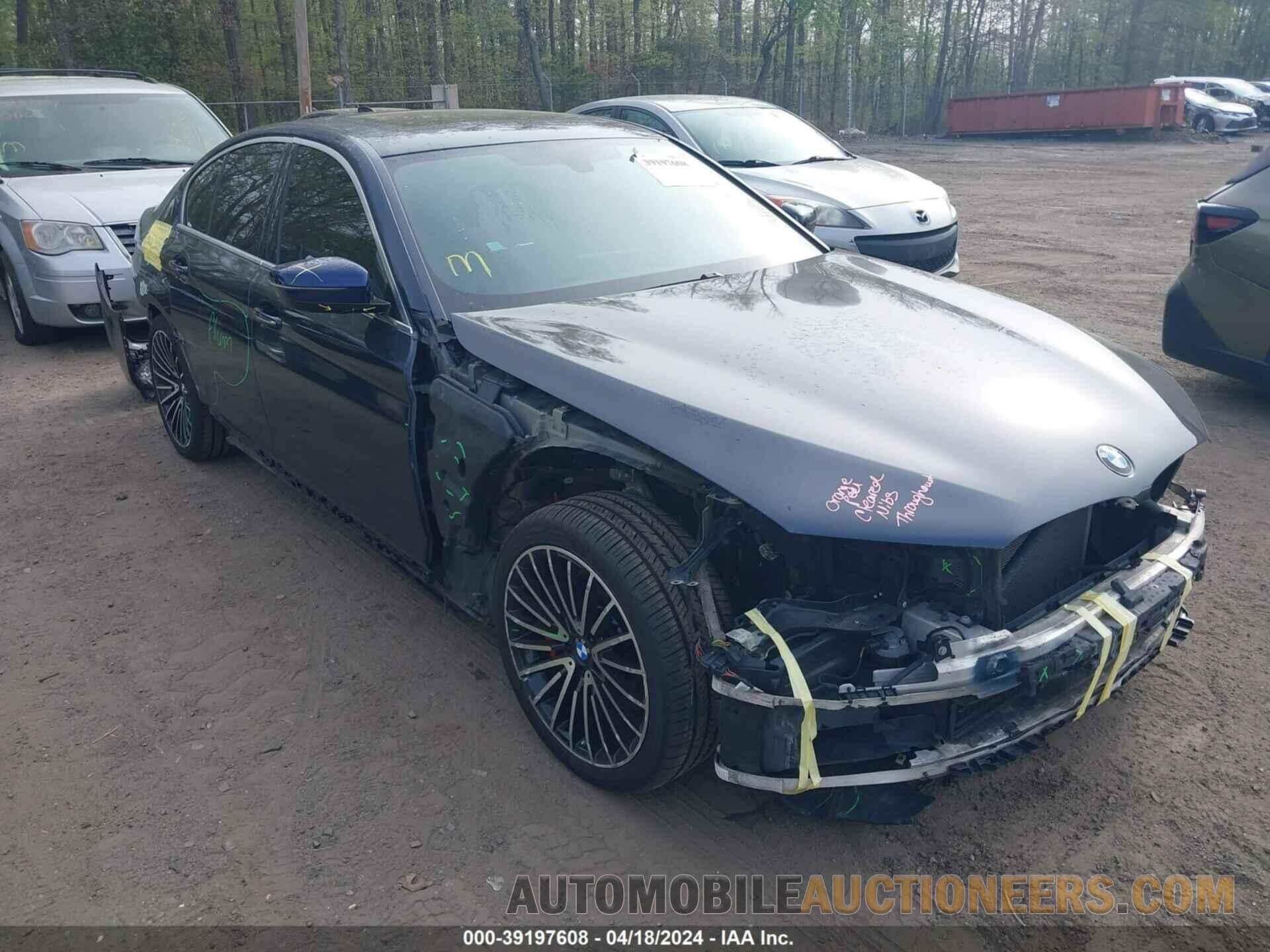 WBAJE7C30HG887037 BMW 540I 2017