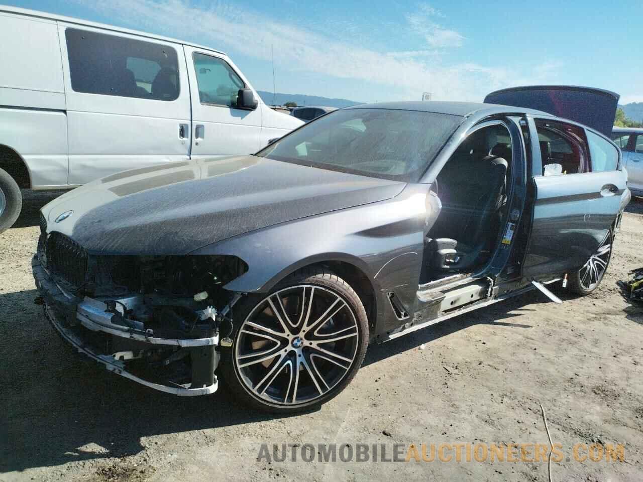 WBAJE7C32HG889727 BMW 5 SERIES 2017