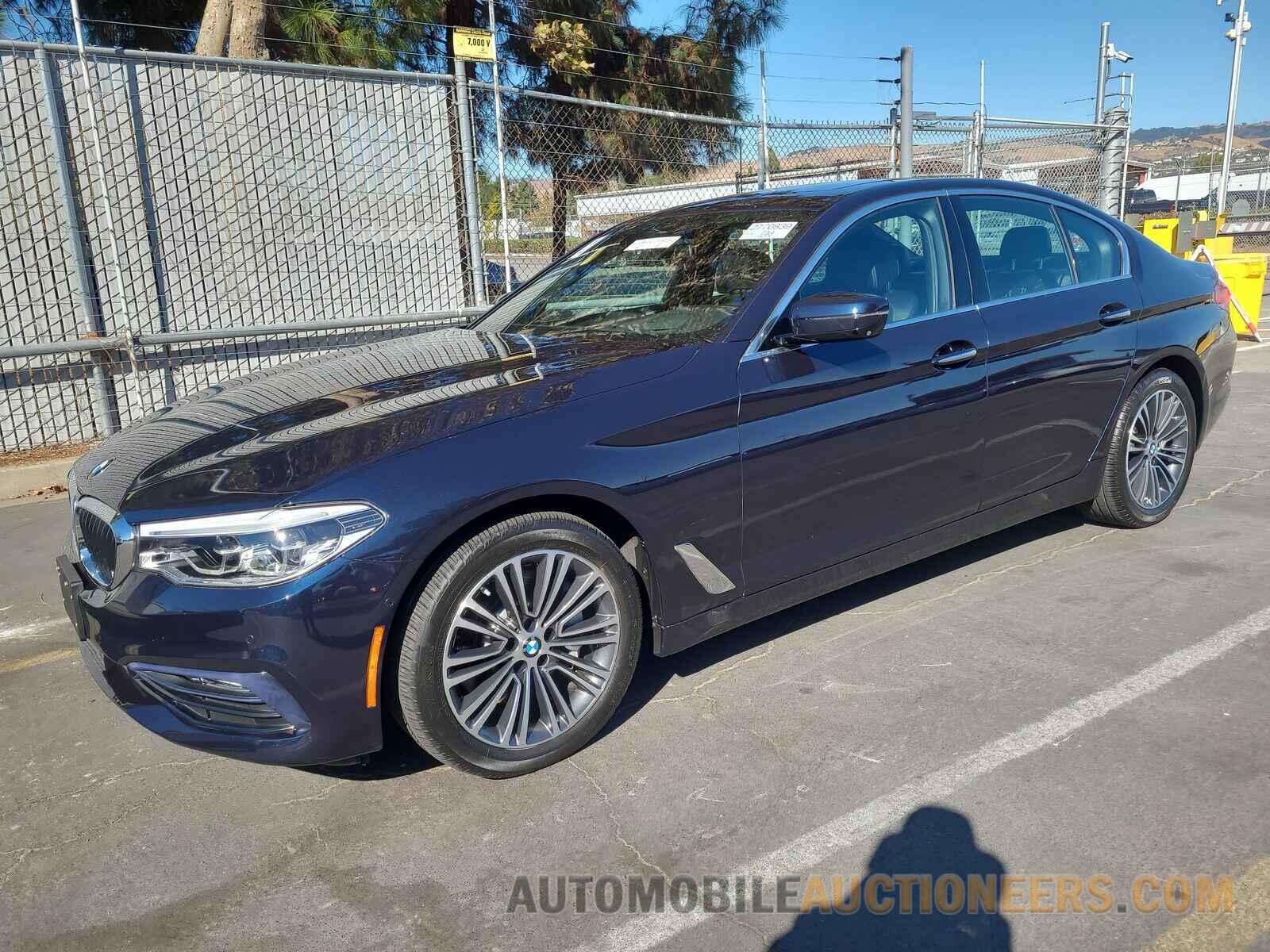 WBAJE7C39HG886808 BMW 5 Series 2017