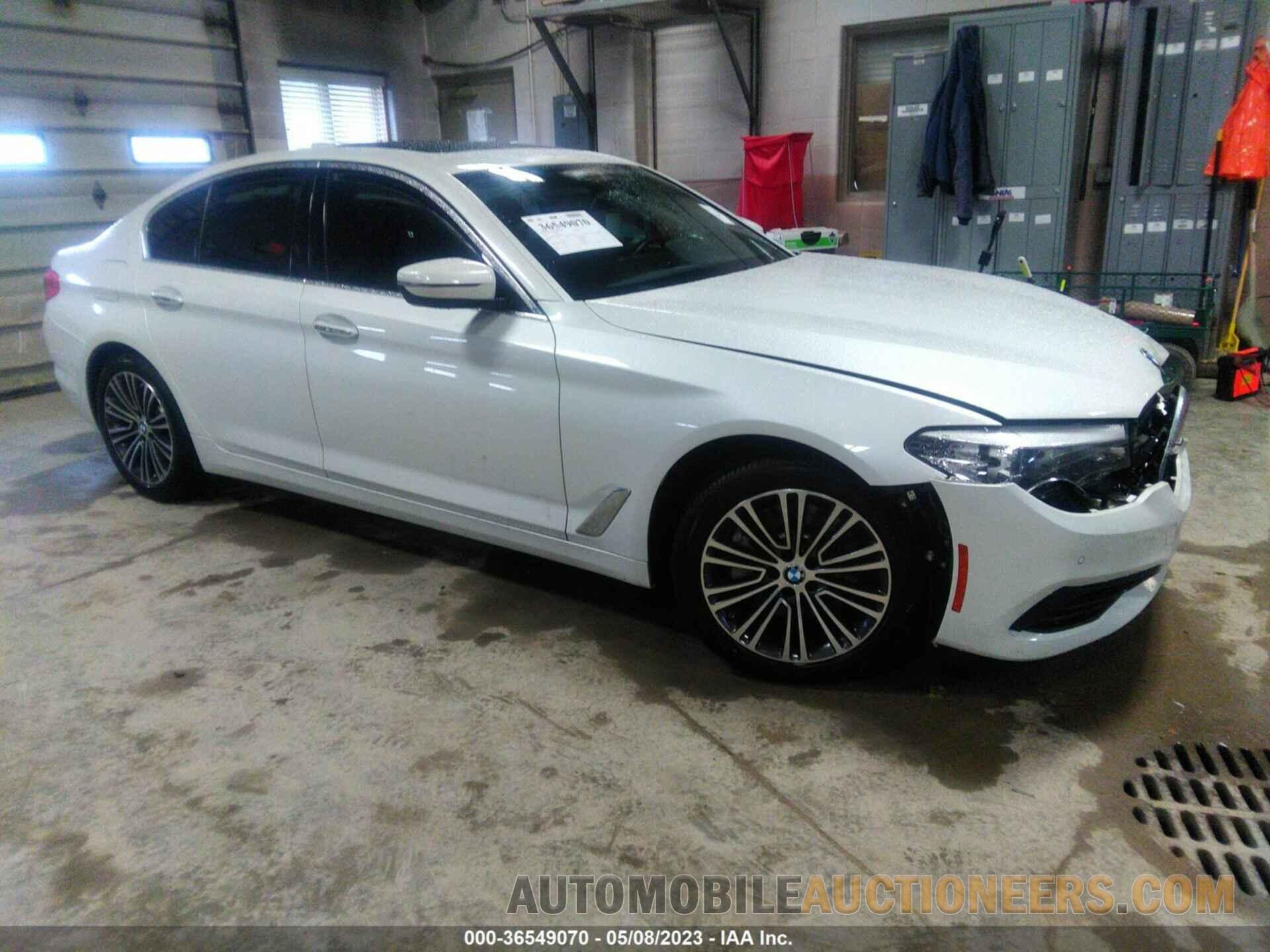 WBAJE7C50JG892441 BMW 5 SERIES 2018