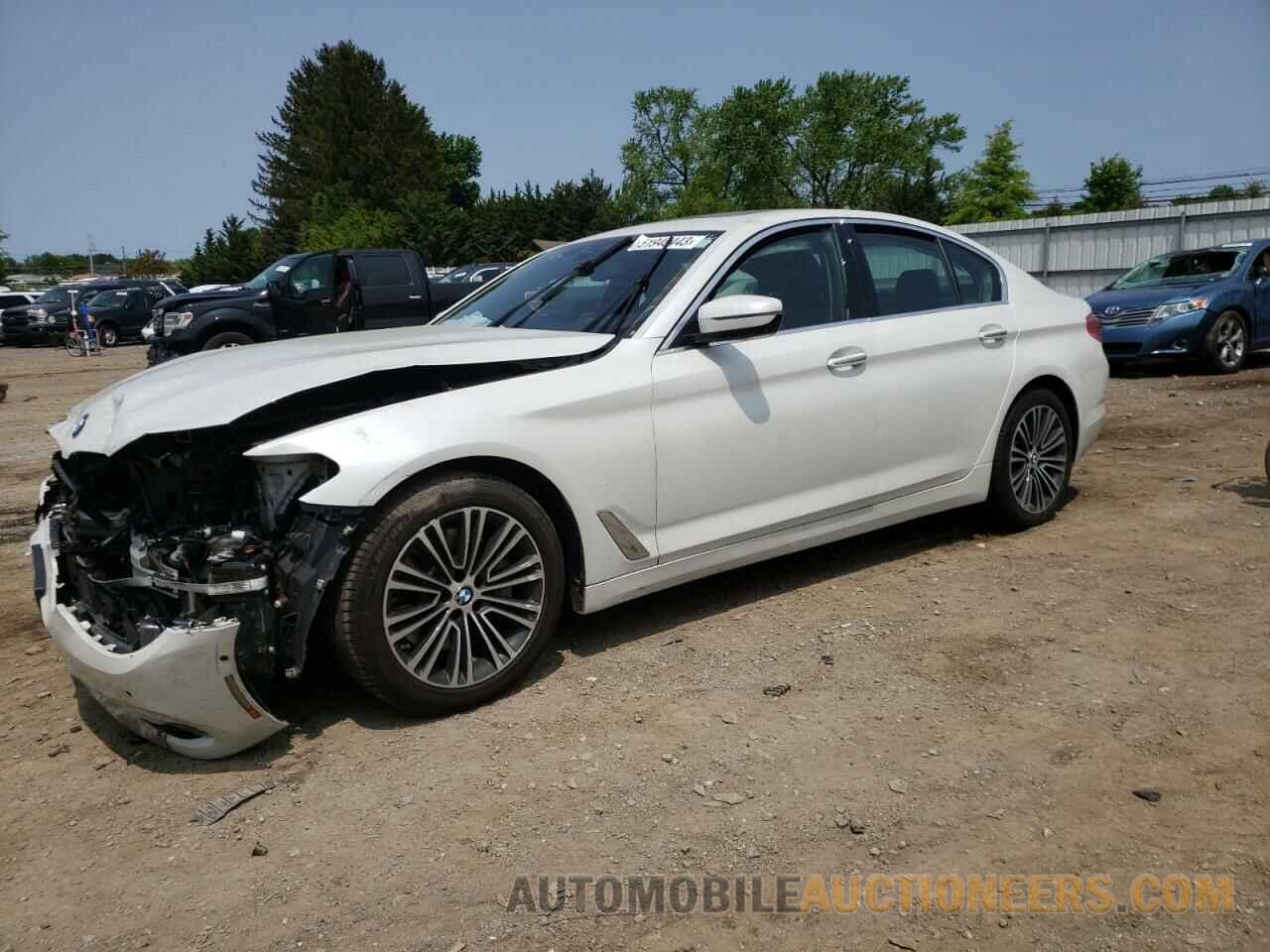 WBAJE7C51JWD49477 BMW 5 SERIES 2018