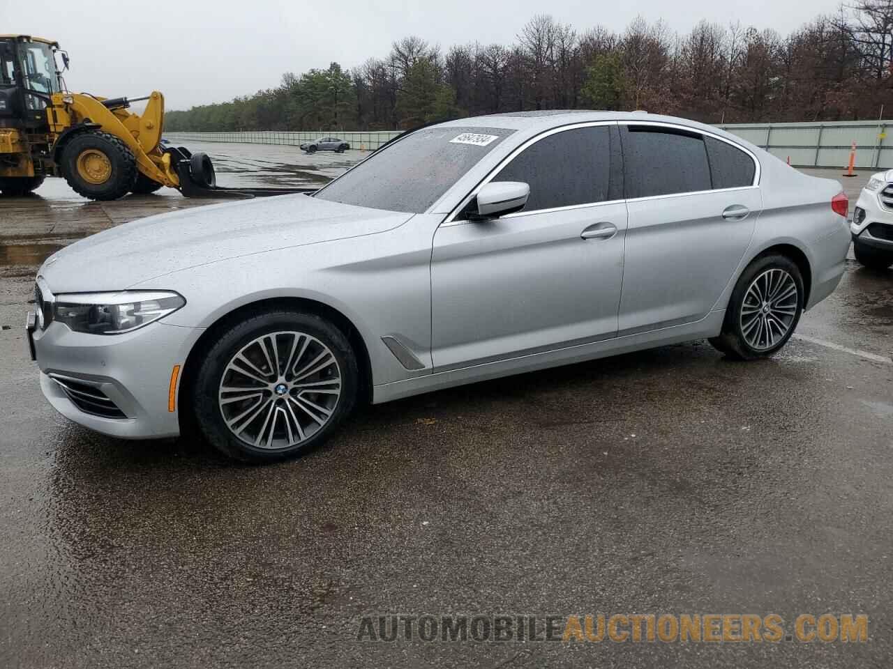 WBAJE7C51KWW19144 BMW 5 SERIES 2019