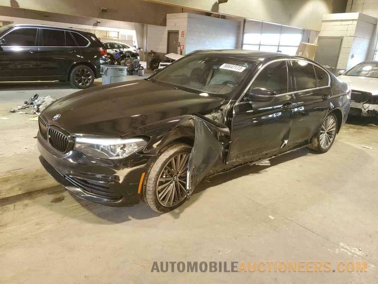 WBAJE7C51KWW20519 BMW 5 SERIES 2019