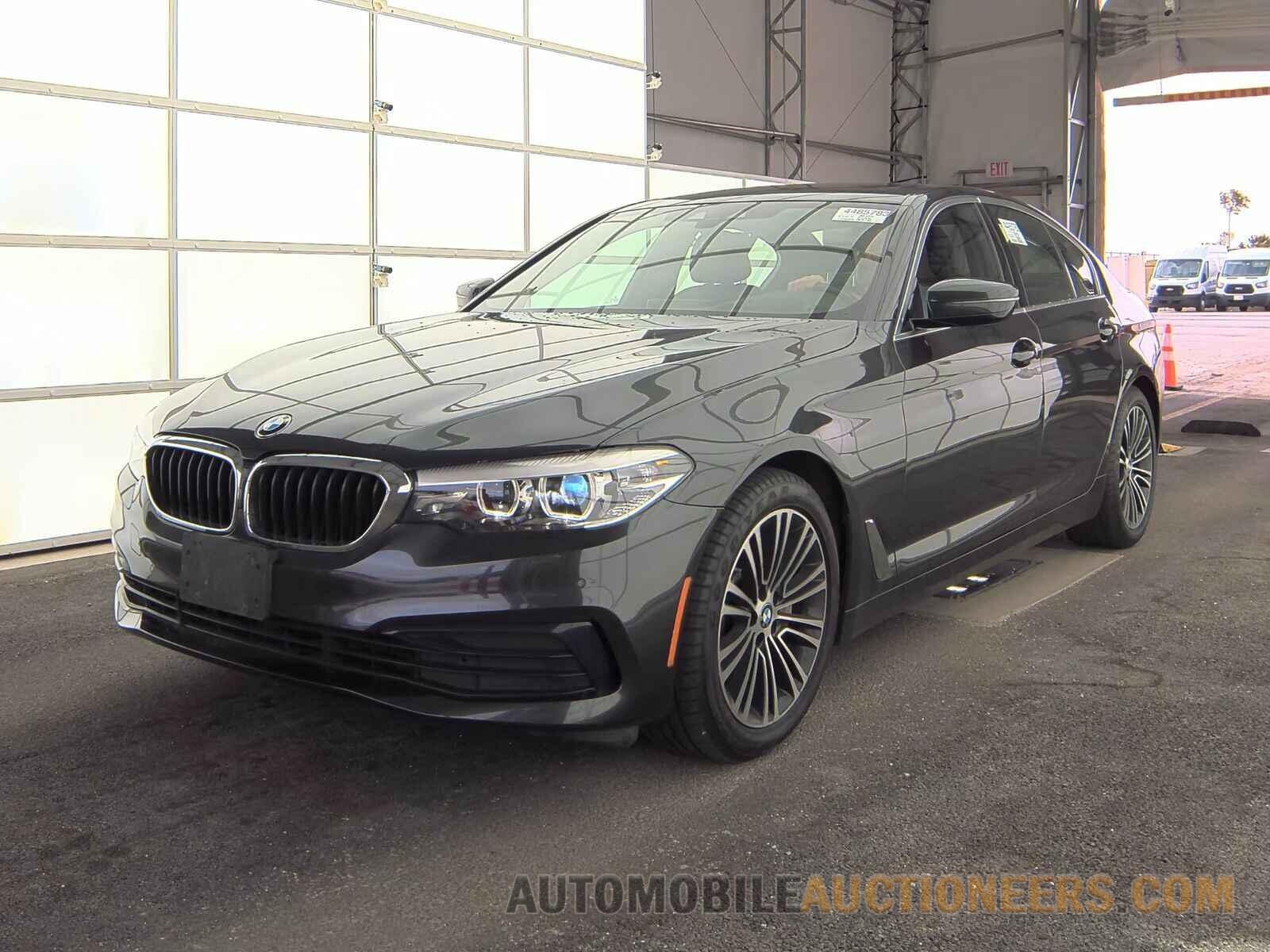 WBAJE7C51KWW36848 BMW 5 Series 2019