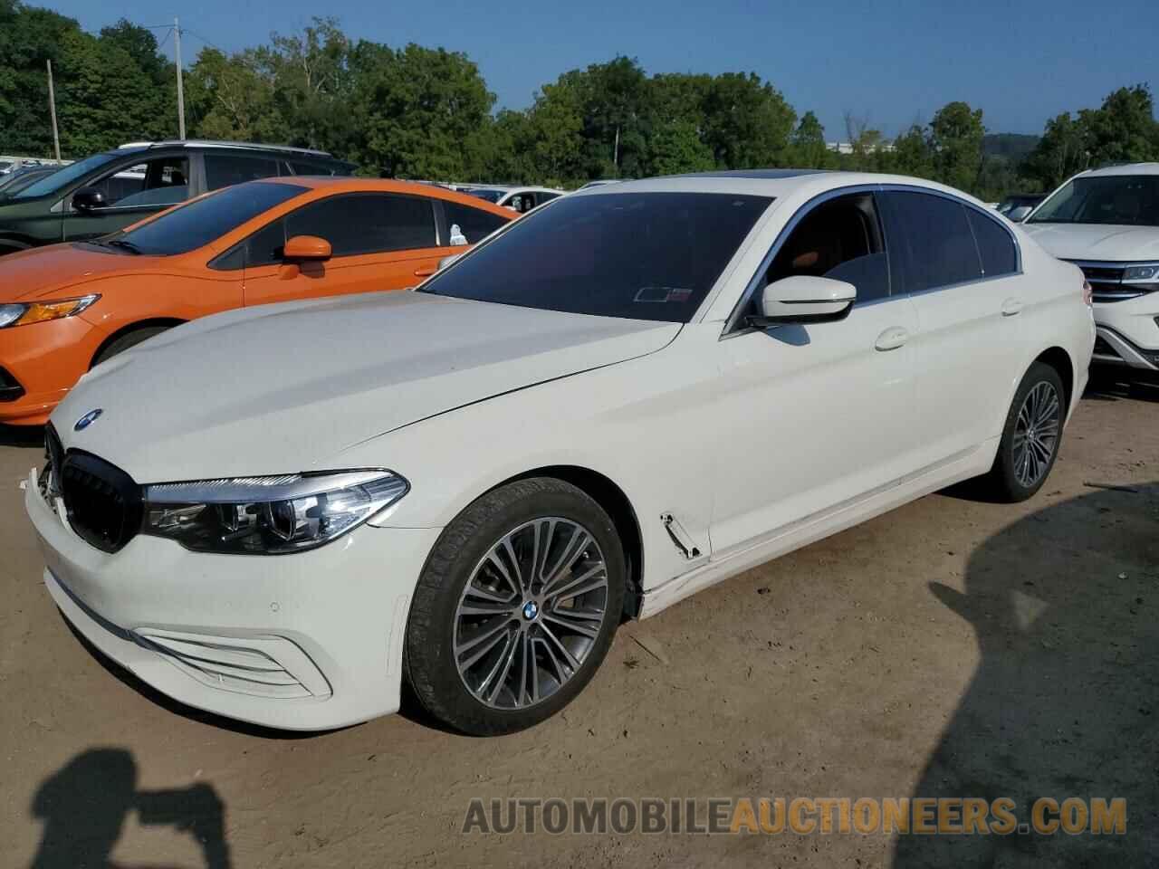 WBAJE7C52KWW07553 BMW 5 SERIES 2019