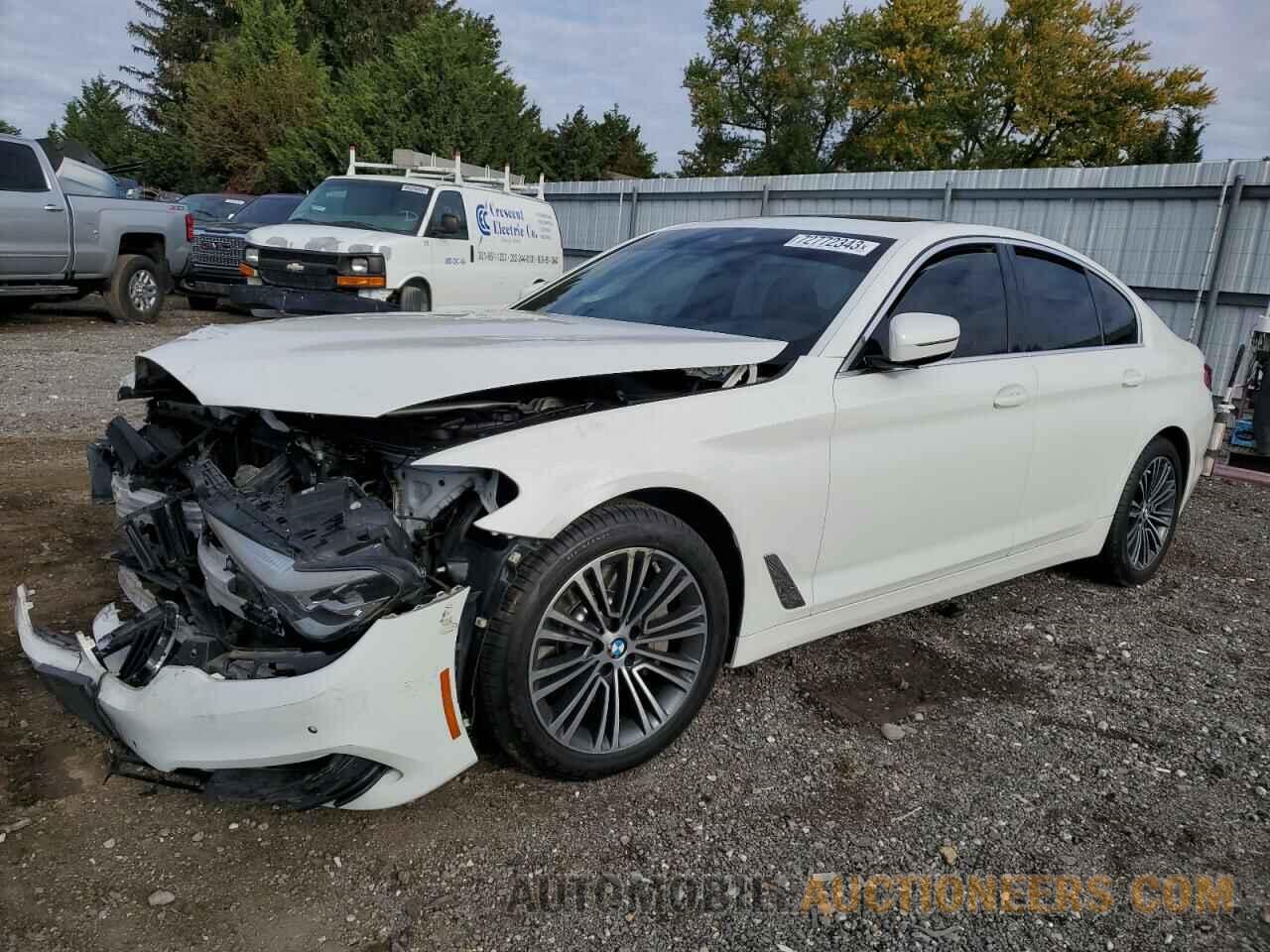 WBAJE7C52KWW17208 BMW 5 SERIES 2019