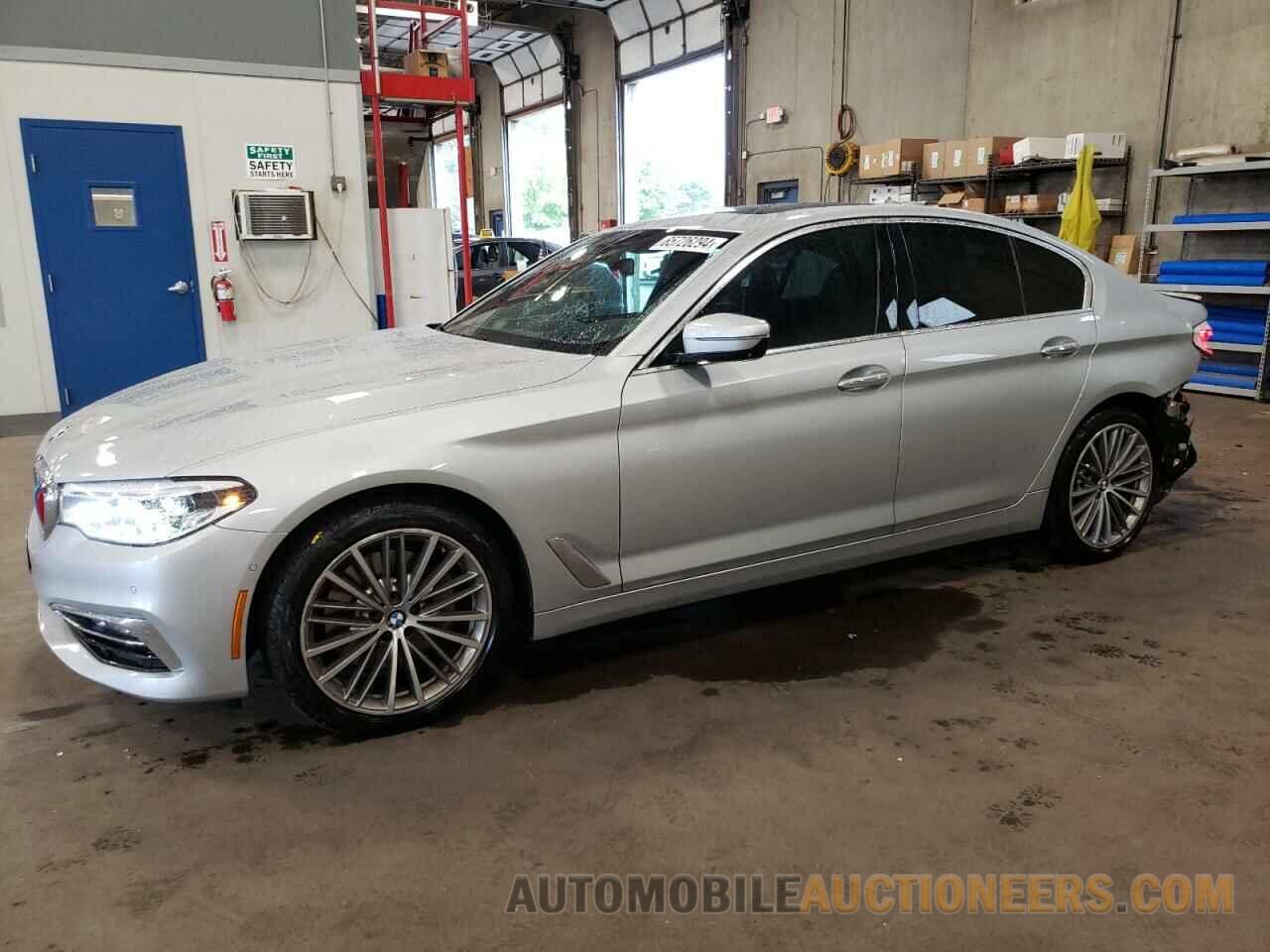 WBAJE7C53JWC55388 BMW 5 SERIES 2018