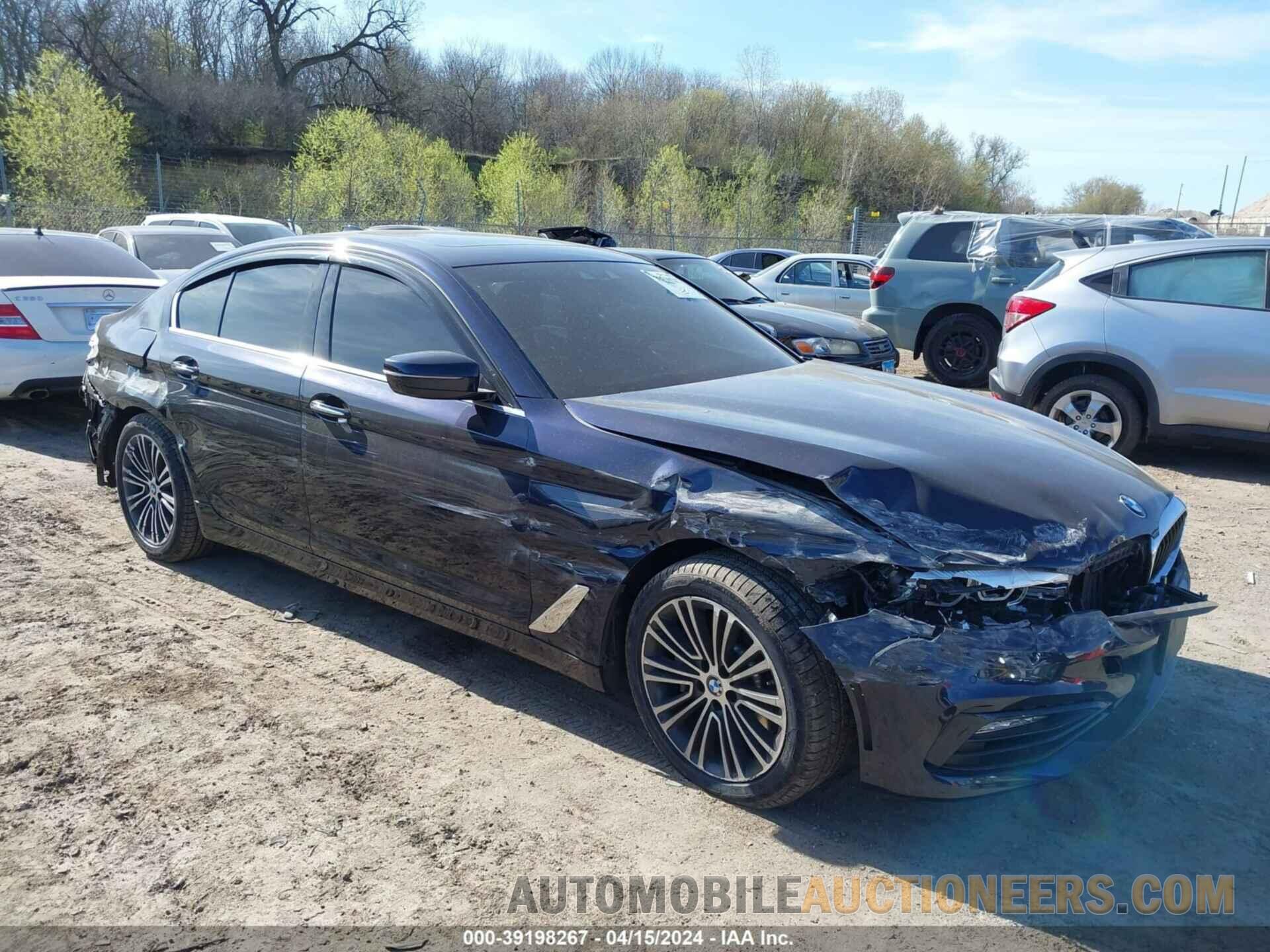 WBAJE7C53JWC57156 BMW 540I 2018