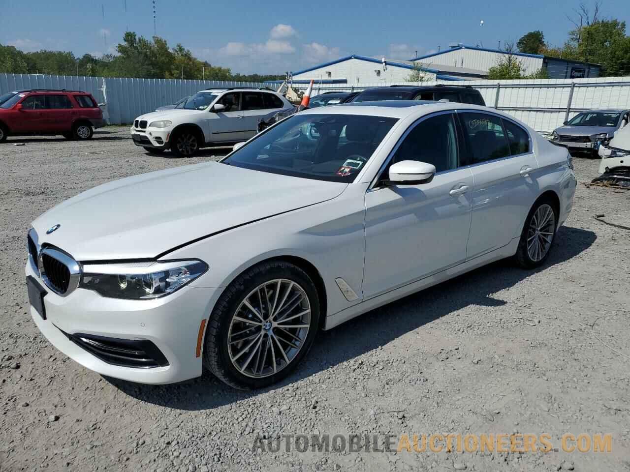 WBAJE7C53KWW12860 BMW 5 SERIES 2019