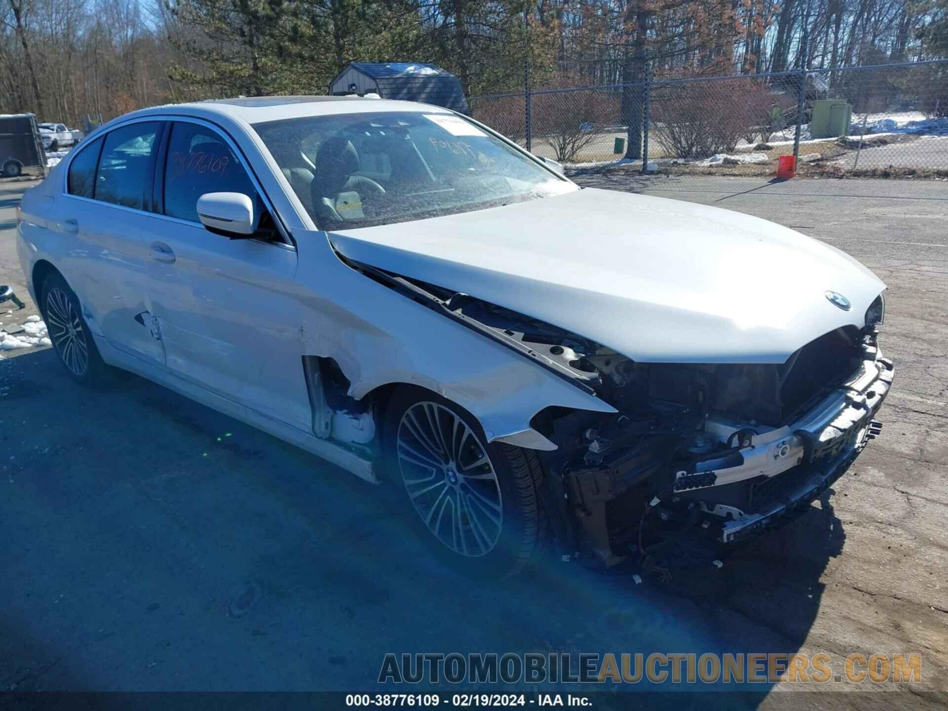 WBAJE7C54KWW14536 BMW 540I 2019