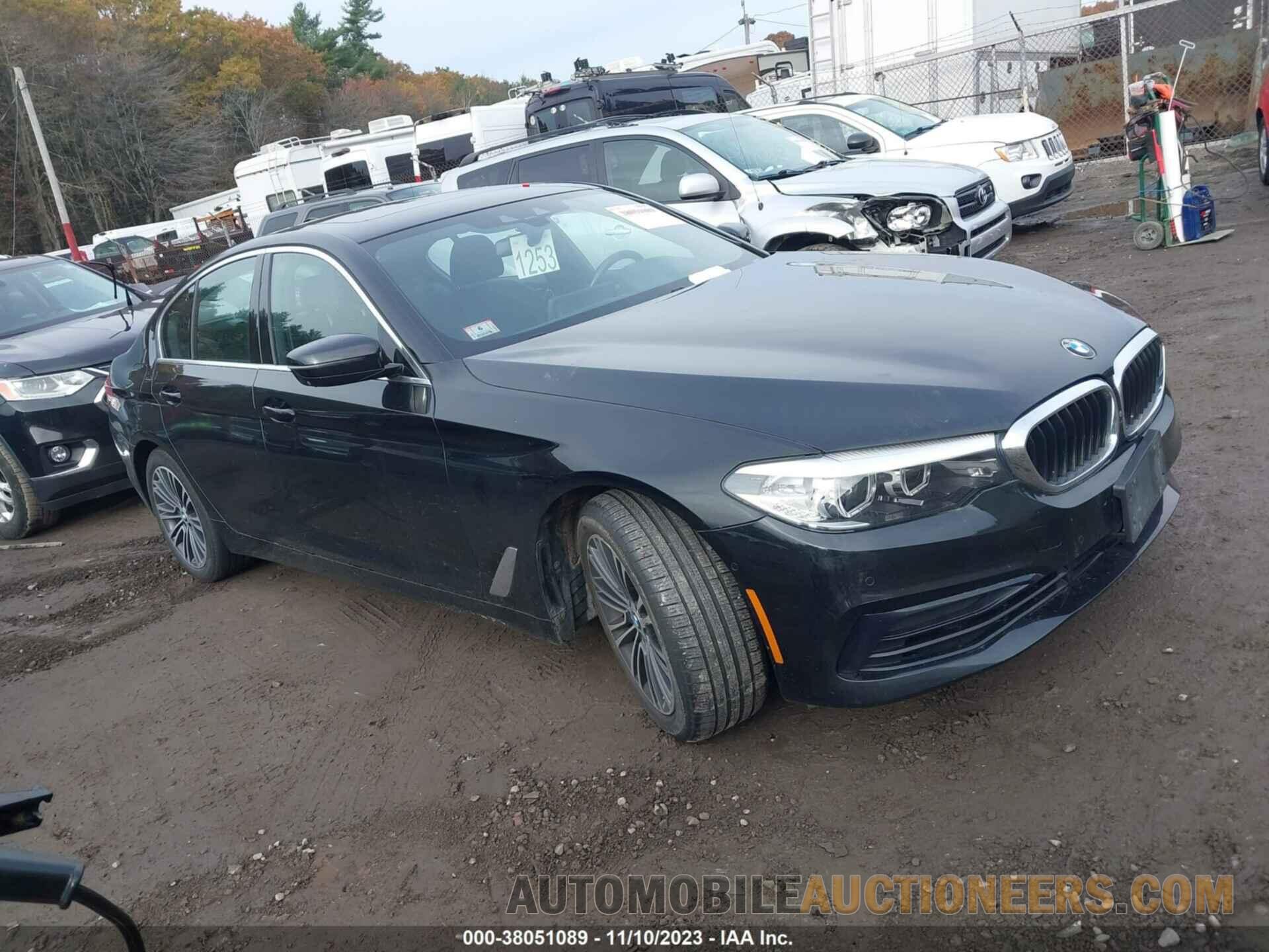 WBAJE7C54KWW33734 BMW 540 2019