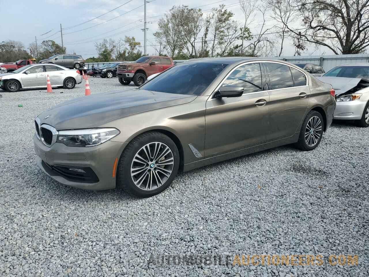 WBAJE7C55JG891978 BMW 5 SERIES 2018