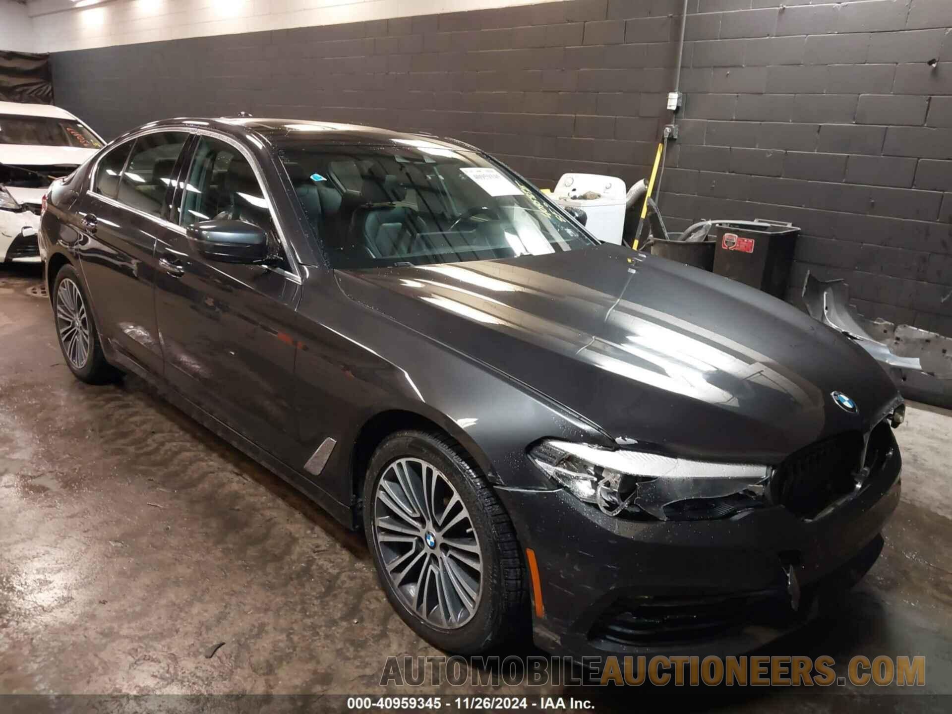 WBAJE7C55JWA04081 BMW 540I 2018