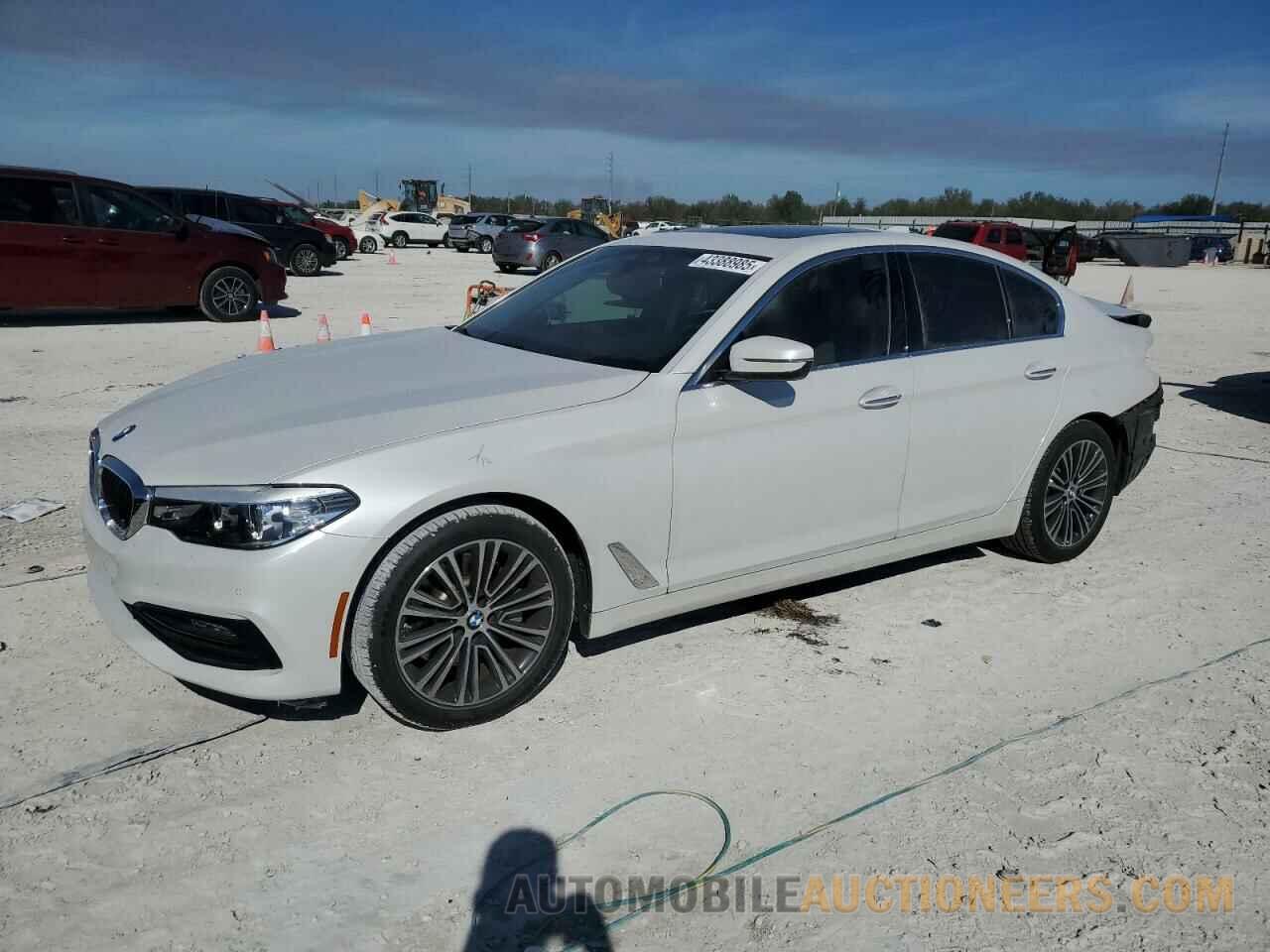 WBAJE7C55JWC56901 BMW 5 SERIES 2018