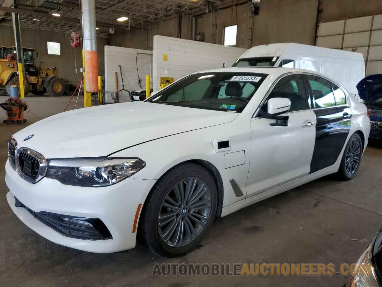 WBAJE7C55JWC57255 BMW 5 SERIES 2018