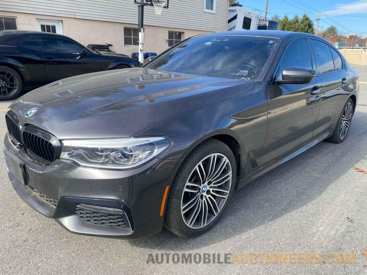 WBAJE7C56JWC56163 BMW 5 SERIES 2018