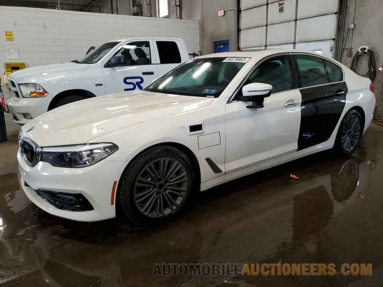 WBAJE7C57JWC57290 BMW 5 SERIES 2018