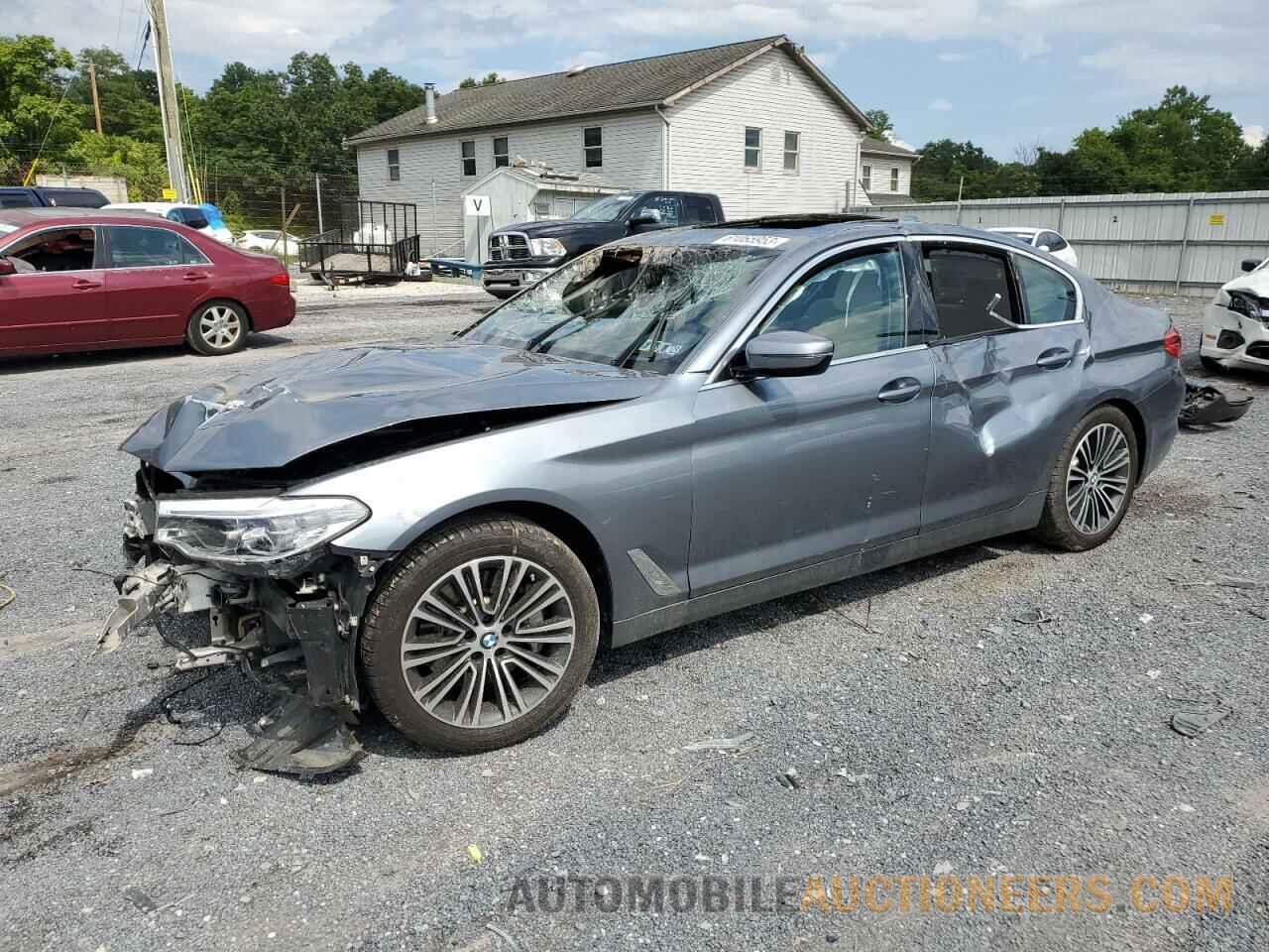 WBAJE7C57KWW09301 BMW 5 SERIES 2019