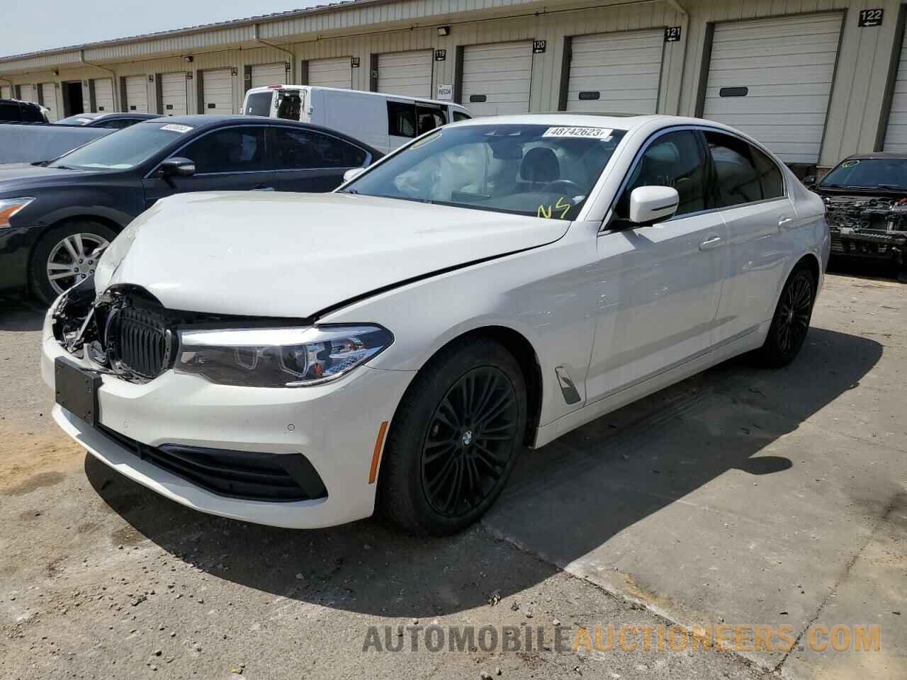 WBAJE7C58KWW04544 BMW 5 SERIES 2019