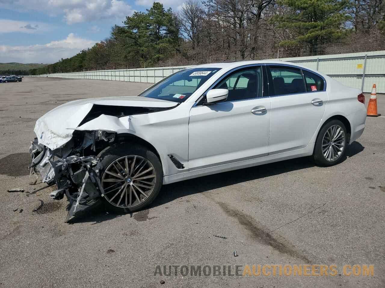 WBAJE7C5XJWC57123 BMW 5 SERIES 2018