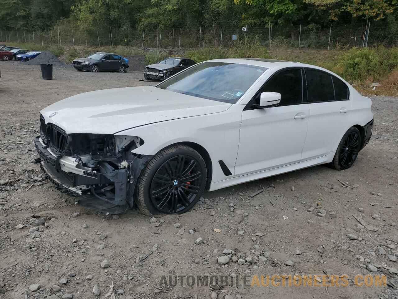 WBAJE7C5XKWD55036 BMW 5 SERIES 2019