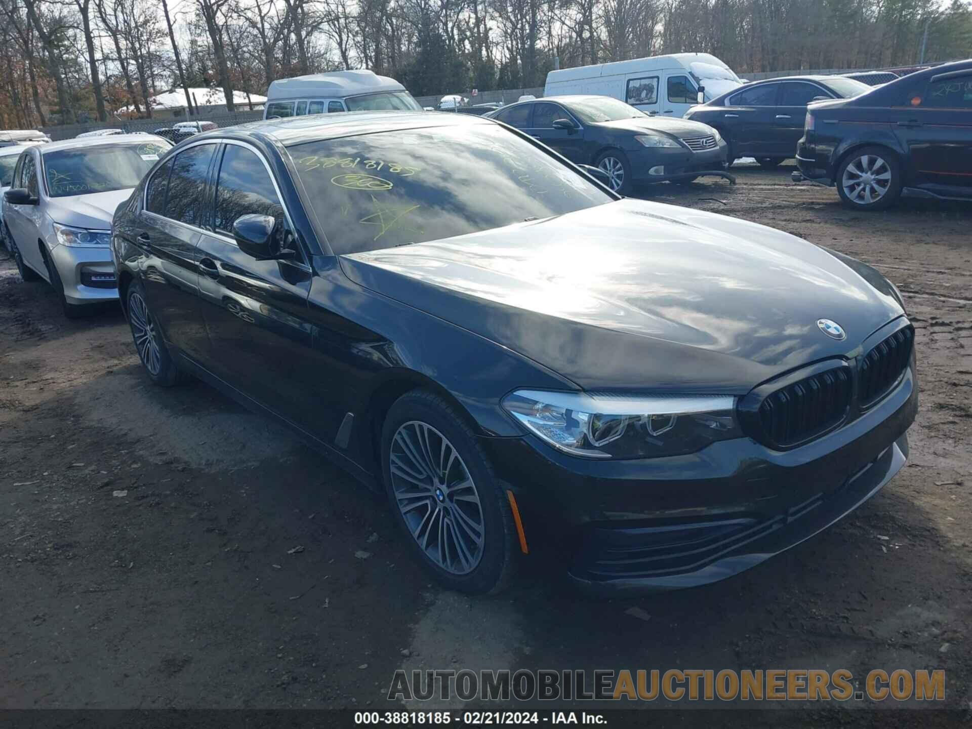 WBAJE7C5XKWW36525 BMW 540I 2019