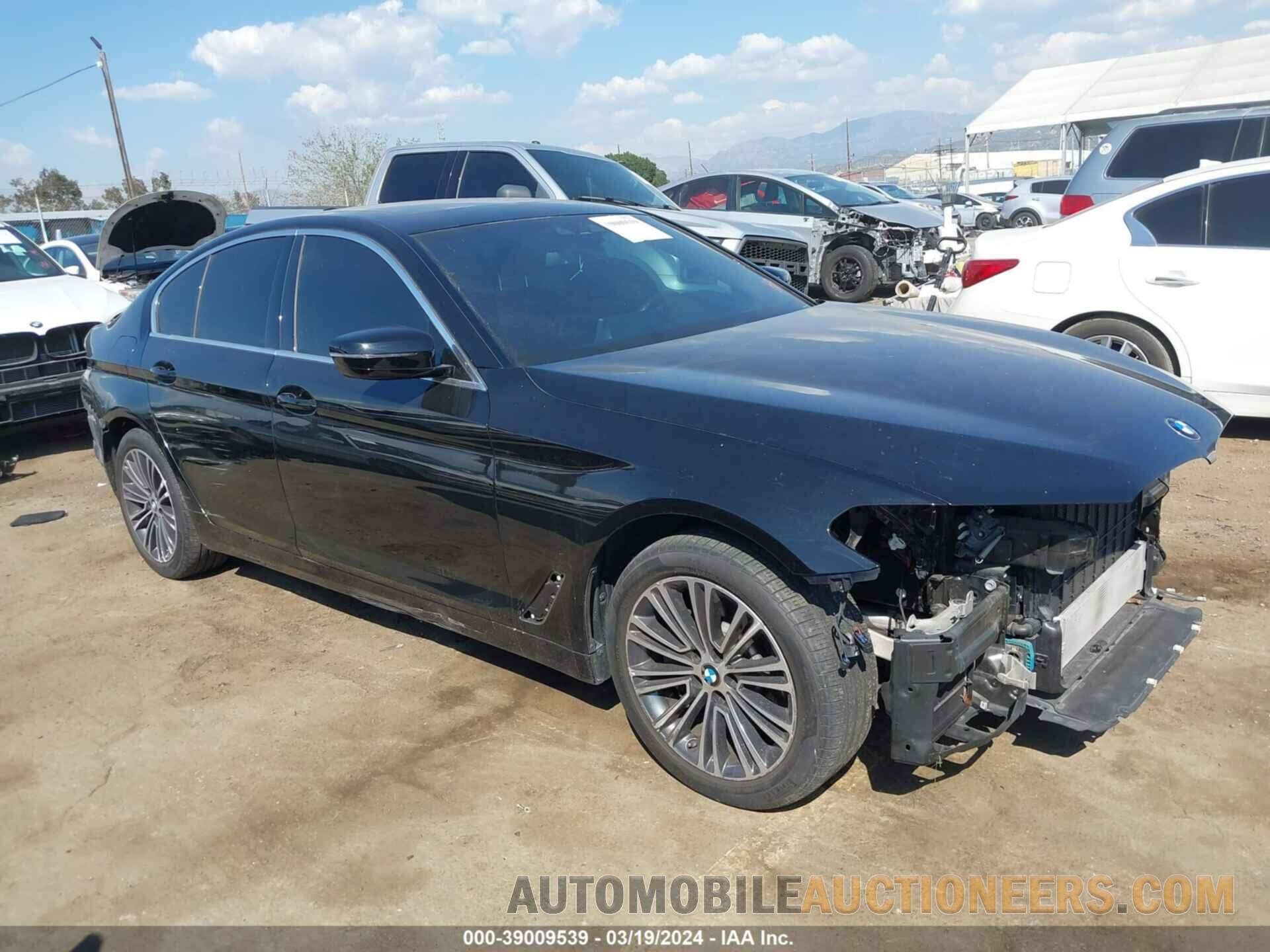 WBAJR3C03LCE65348 BMW 530I 2020