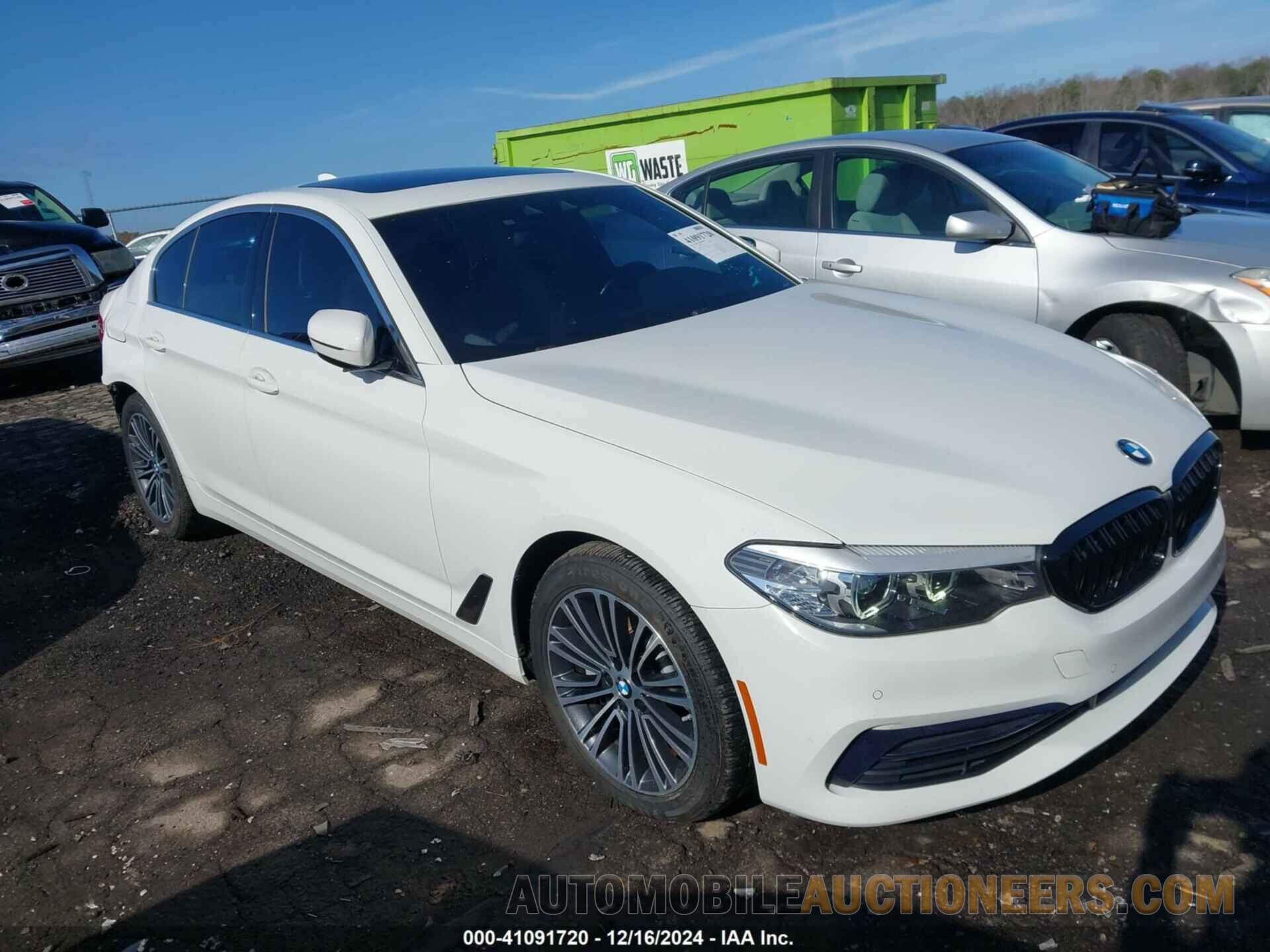 WBAJR3C03LWW63844 BMW 530I 2020