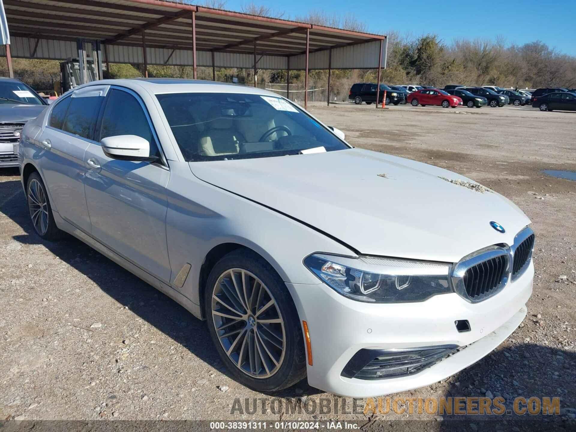 WBAJR3C03LWW70096 BMW 530I 2020