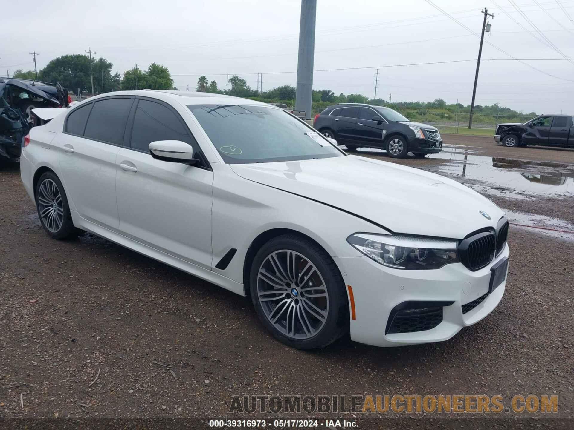 WBAJR3C04LCE45075 BMW 530I 2020