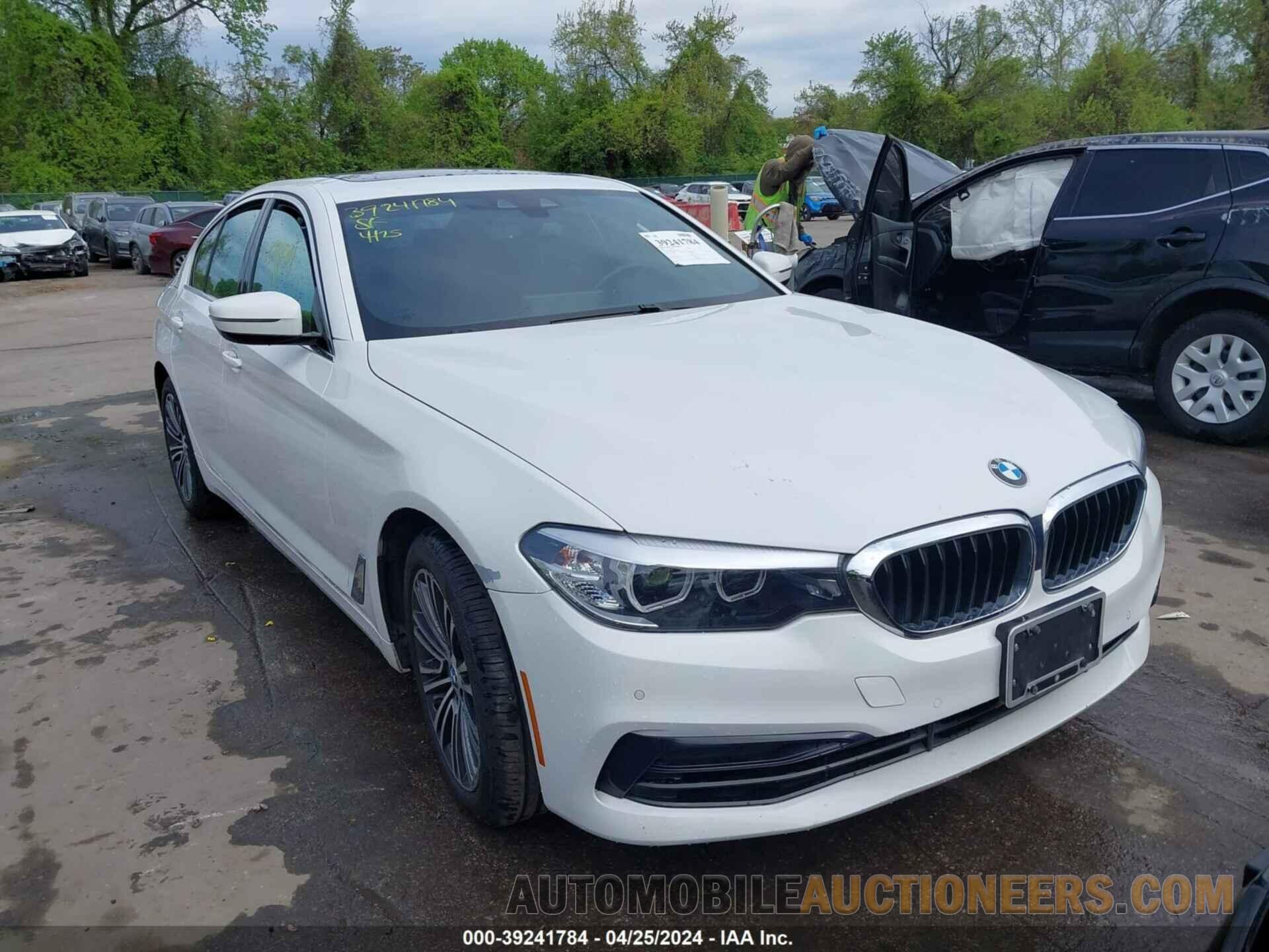 WBAJR3C05LWW64431 BMW 530I 2020