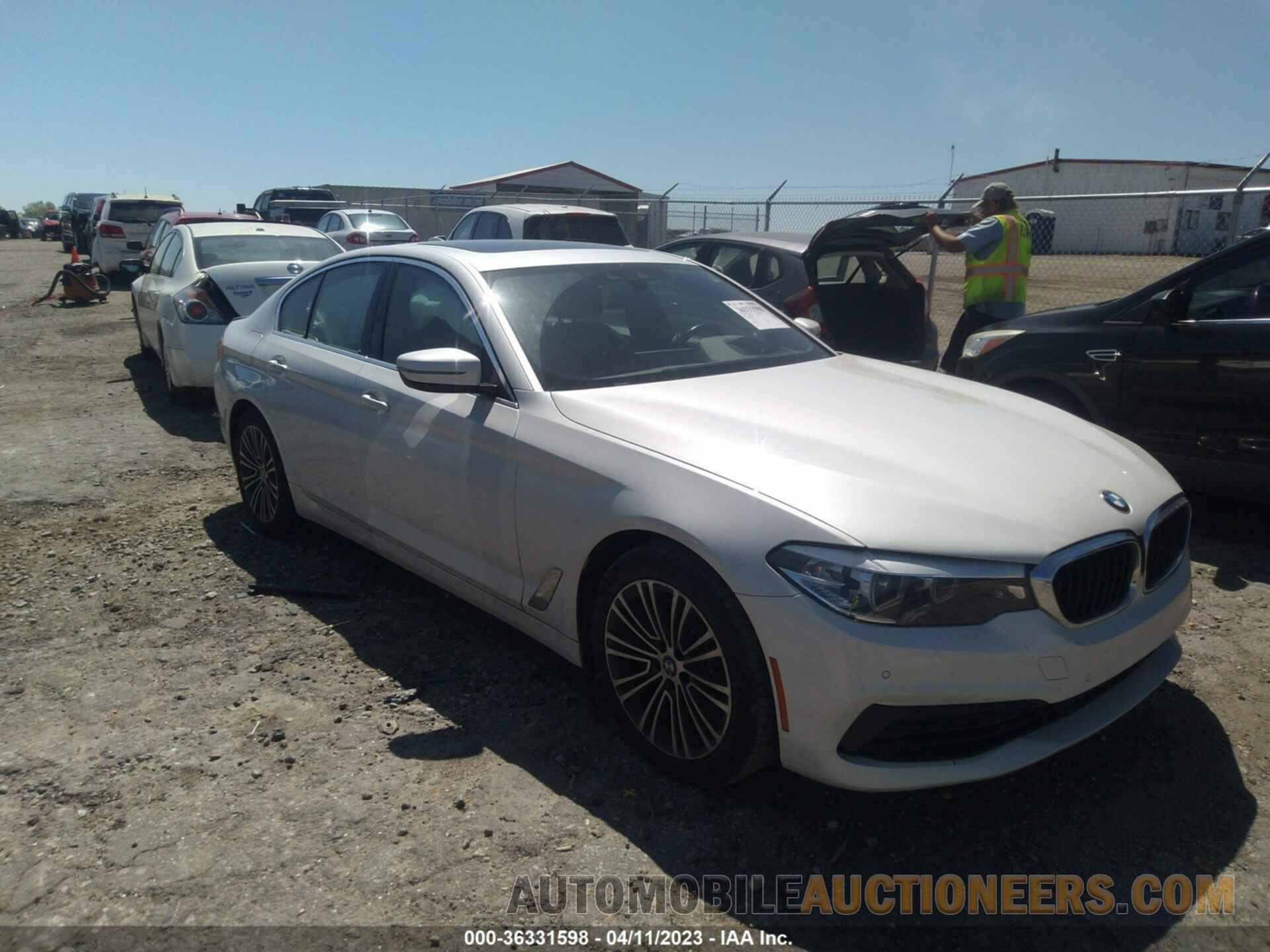 WBAJR3C08LCE01323 BMW 5 SERIES 2020