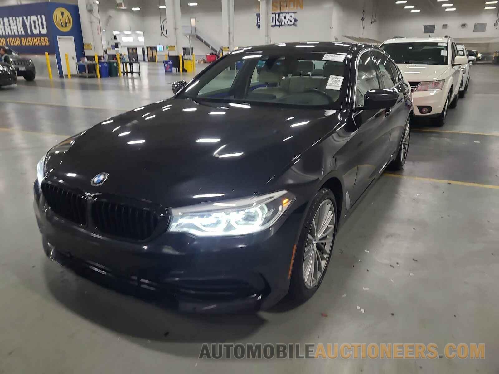 WBAJR7C07LCE53856 BMW 5 Series 2020