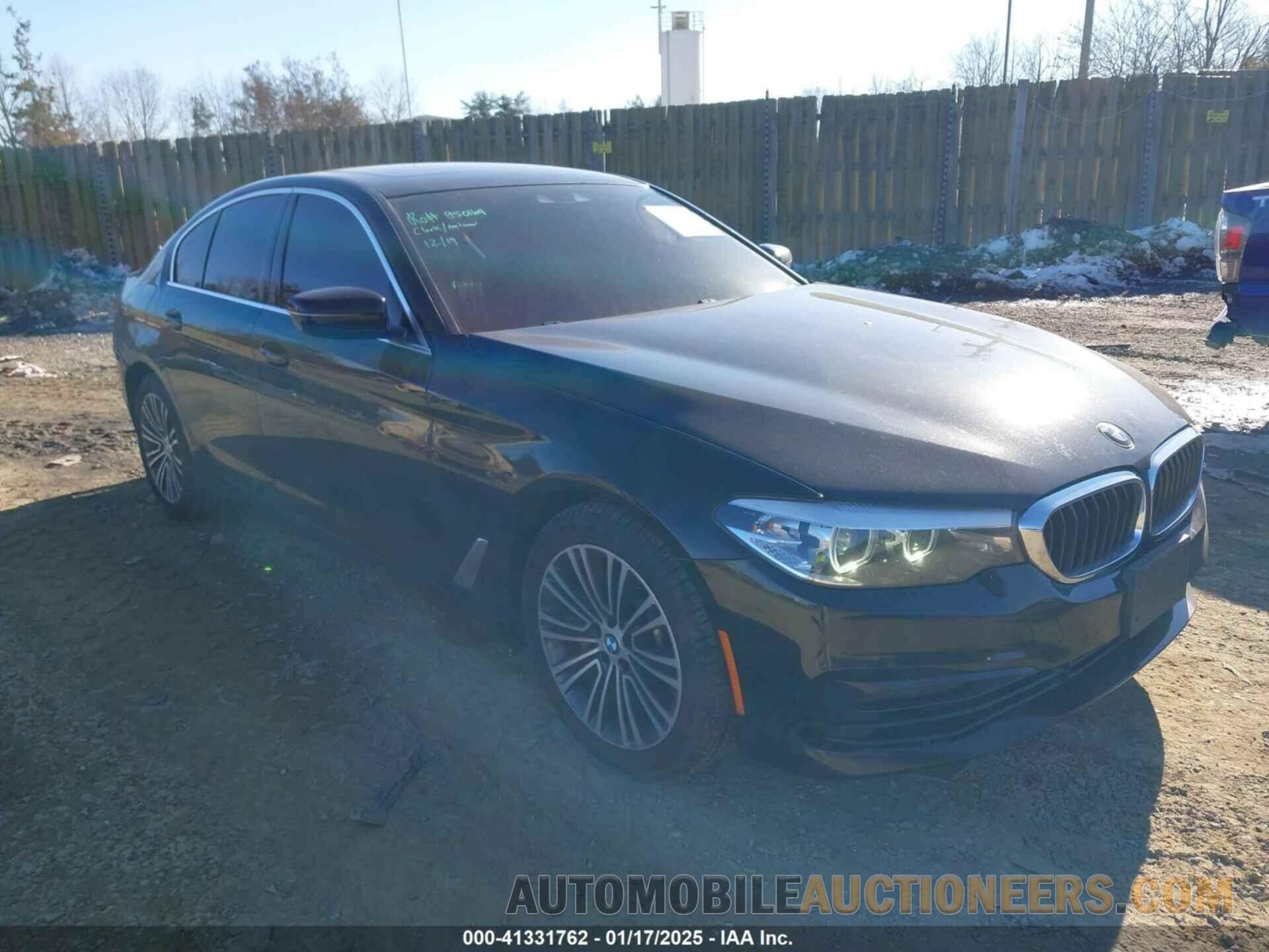 WBAJR7C08LWW64866 BMW 530I 2020