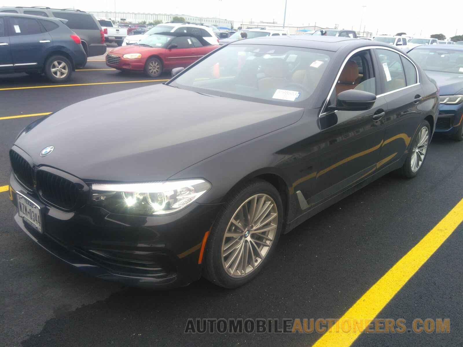 WBAJS1C02LCE63812 BMW 5 Series 2020