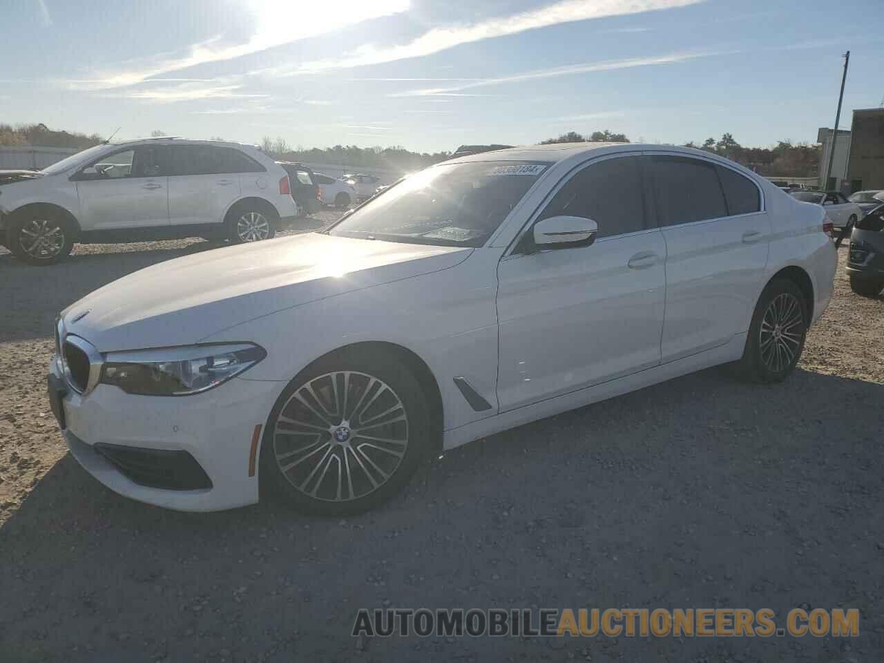 WBAJS3C08LWW67182 BMW 5 SERIES 2020