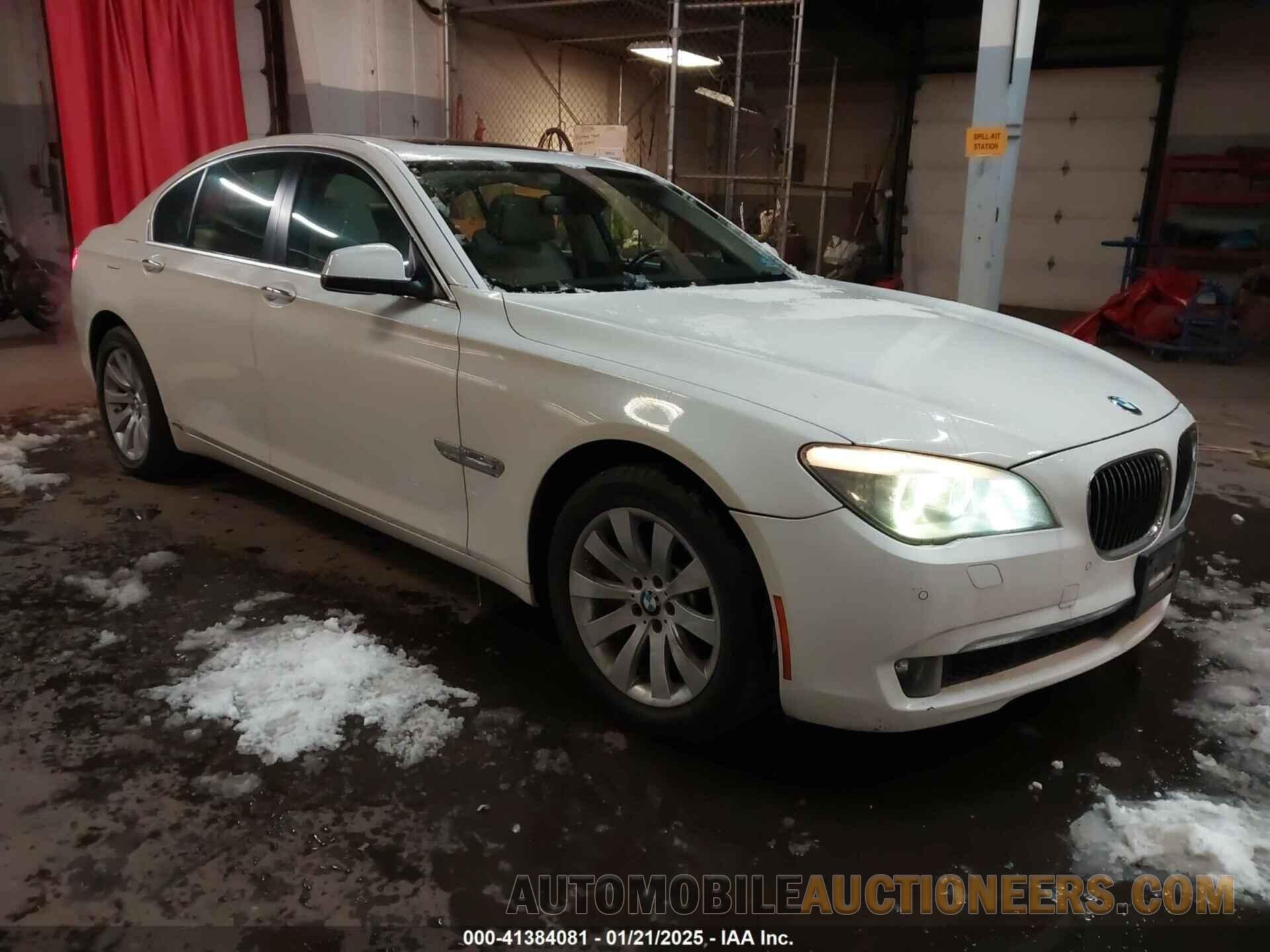 WBAKA8C57BCY36544 BMW 750I 2011