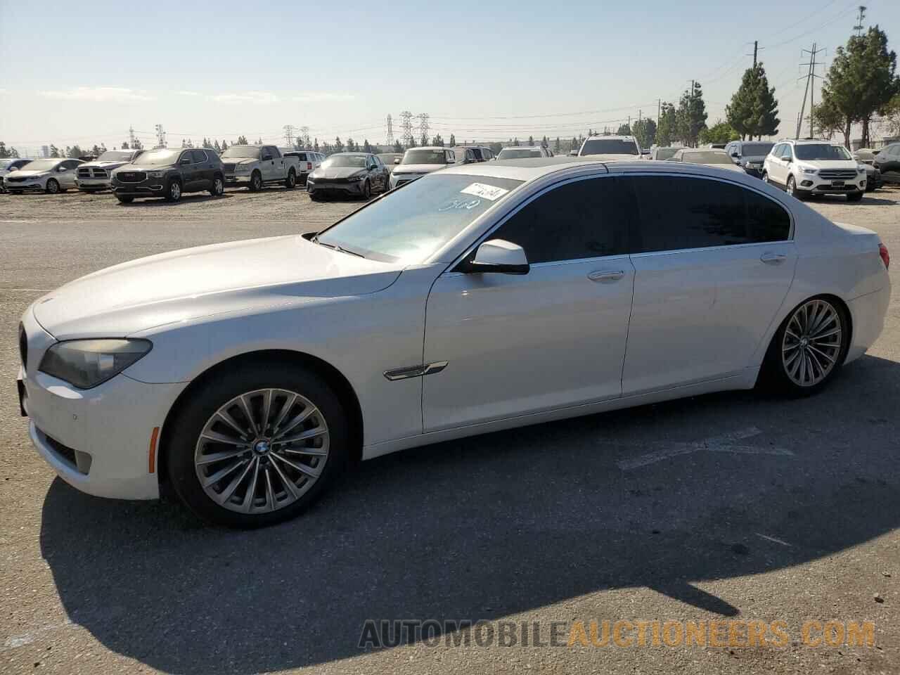 WBAKB4C55CC575826 BMW 7 SERIES 2012